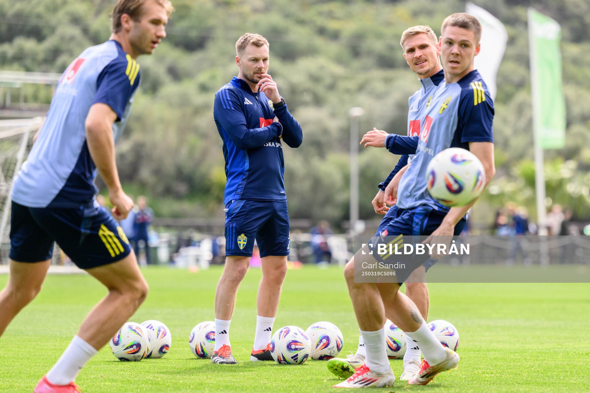 Assistant coach Sebastian Larsson of the Swedish men's