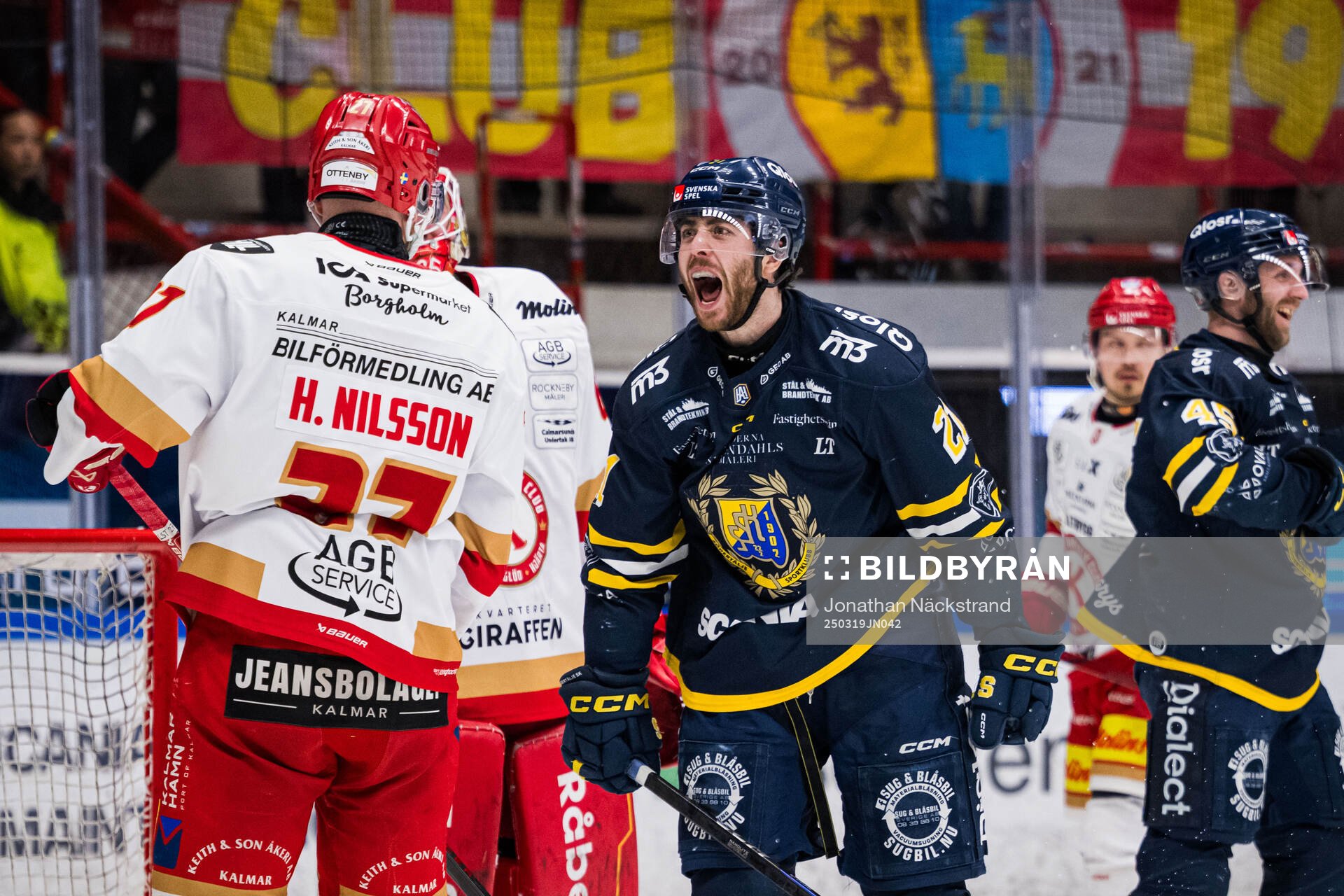 Södertäljes Nolan Stevens jublar