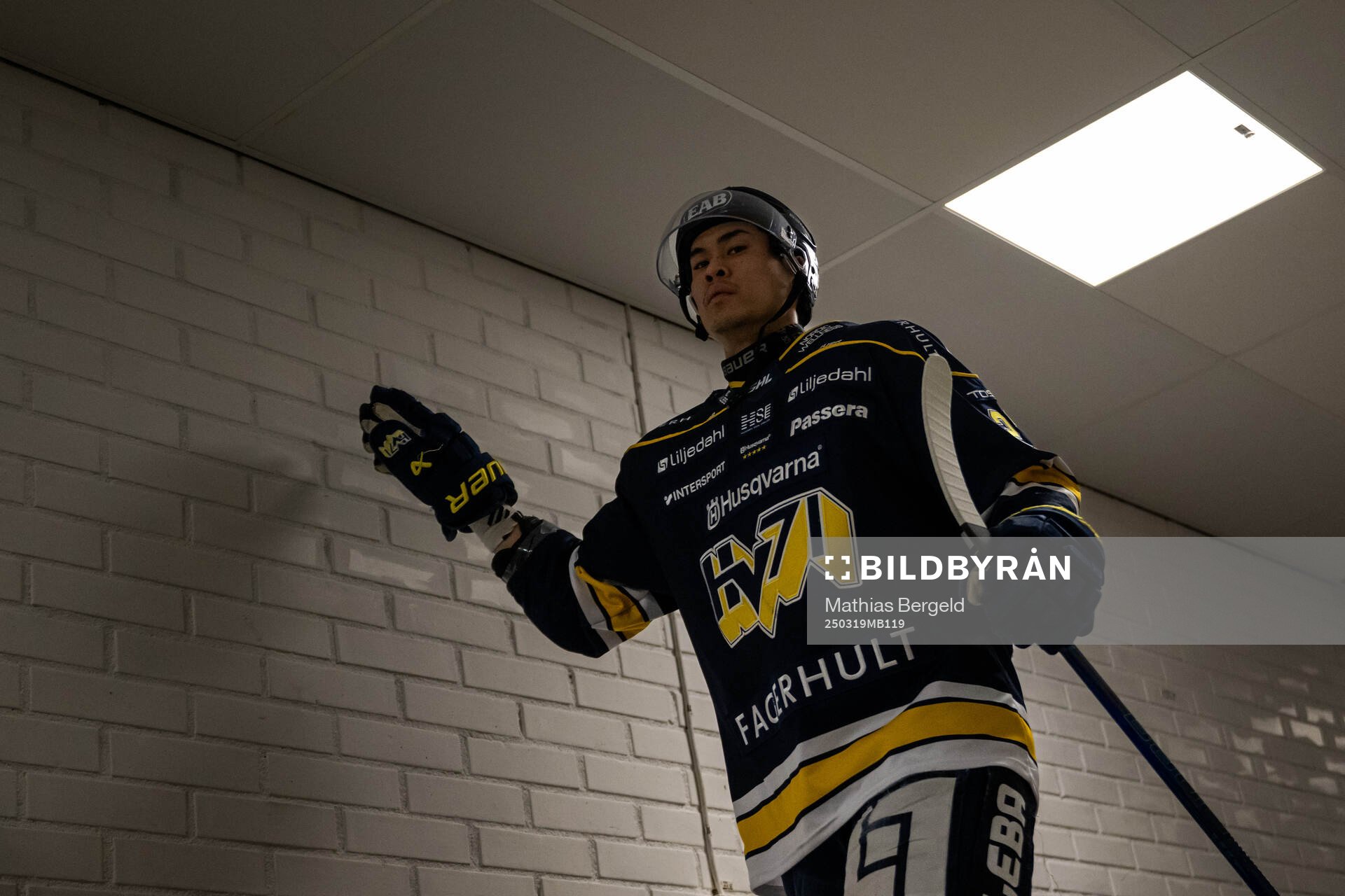 HV71s Jonathan Ang