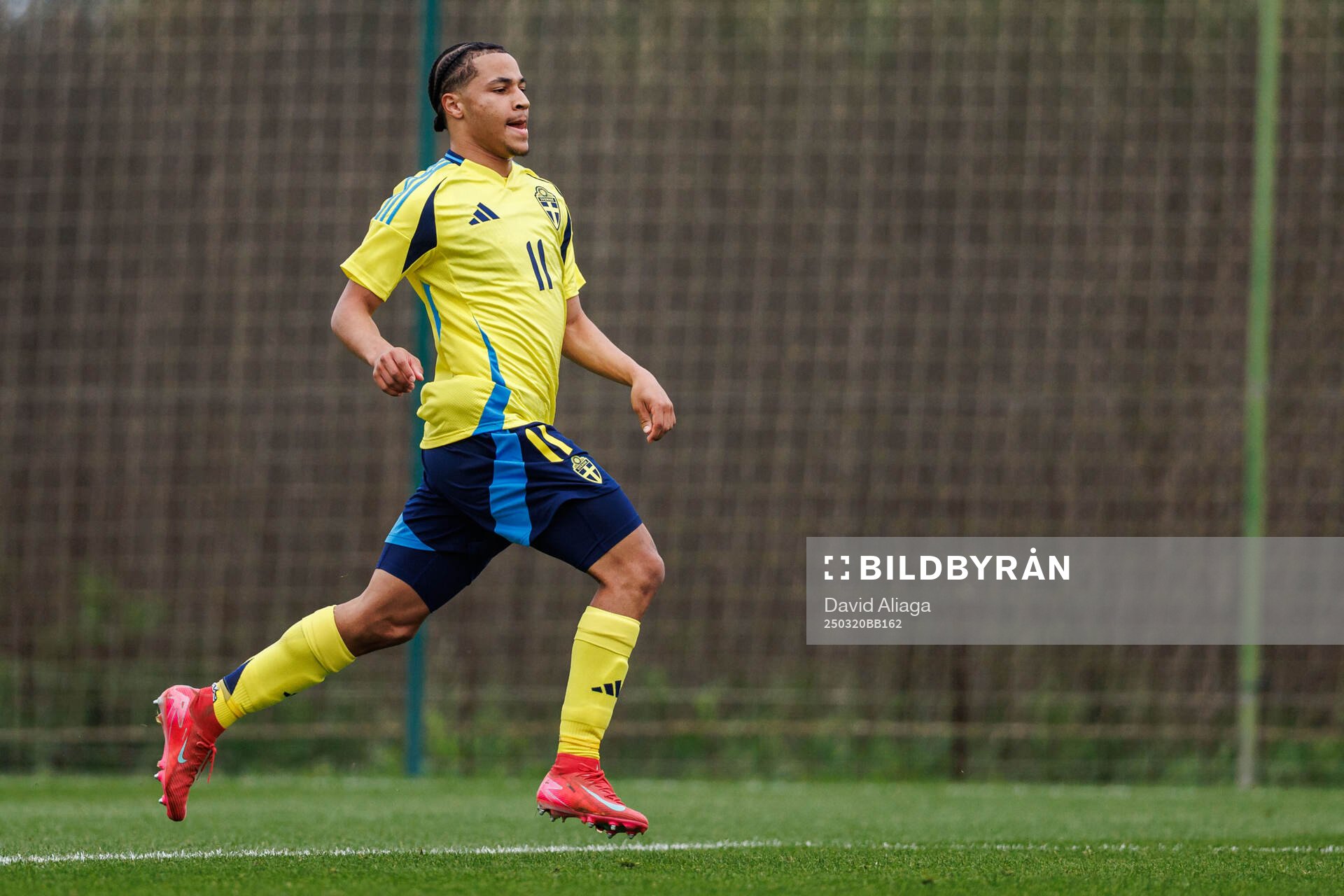 Momo Sonko of Sweden