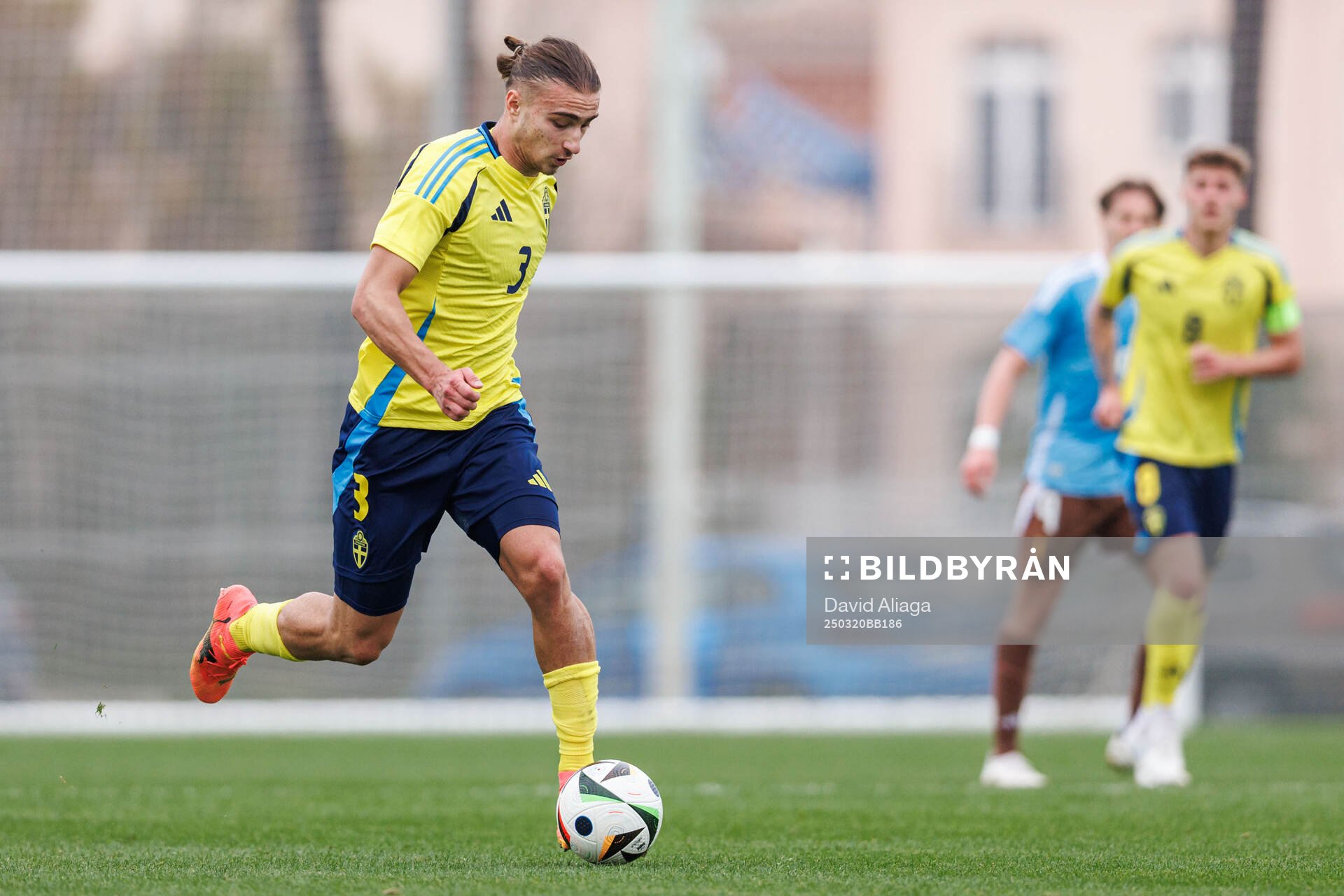 Elison Makolli of Sweden