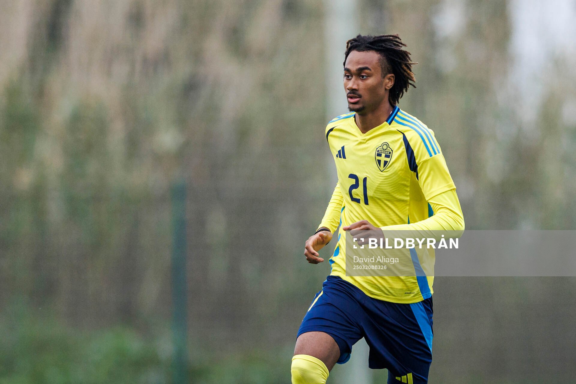 Jonah Kusi Asare of Sweden