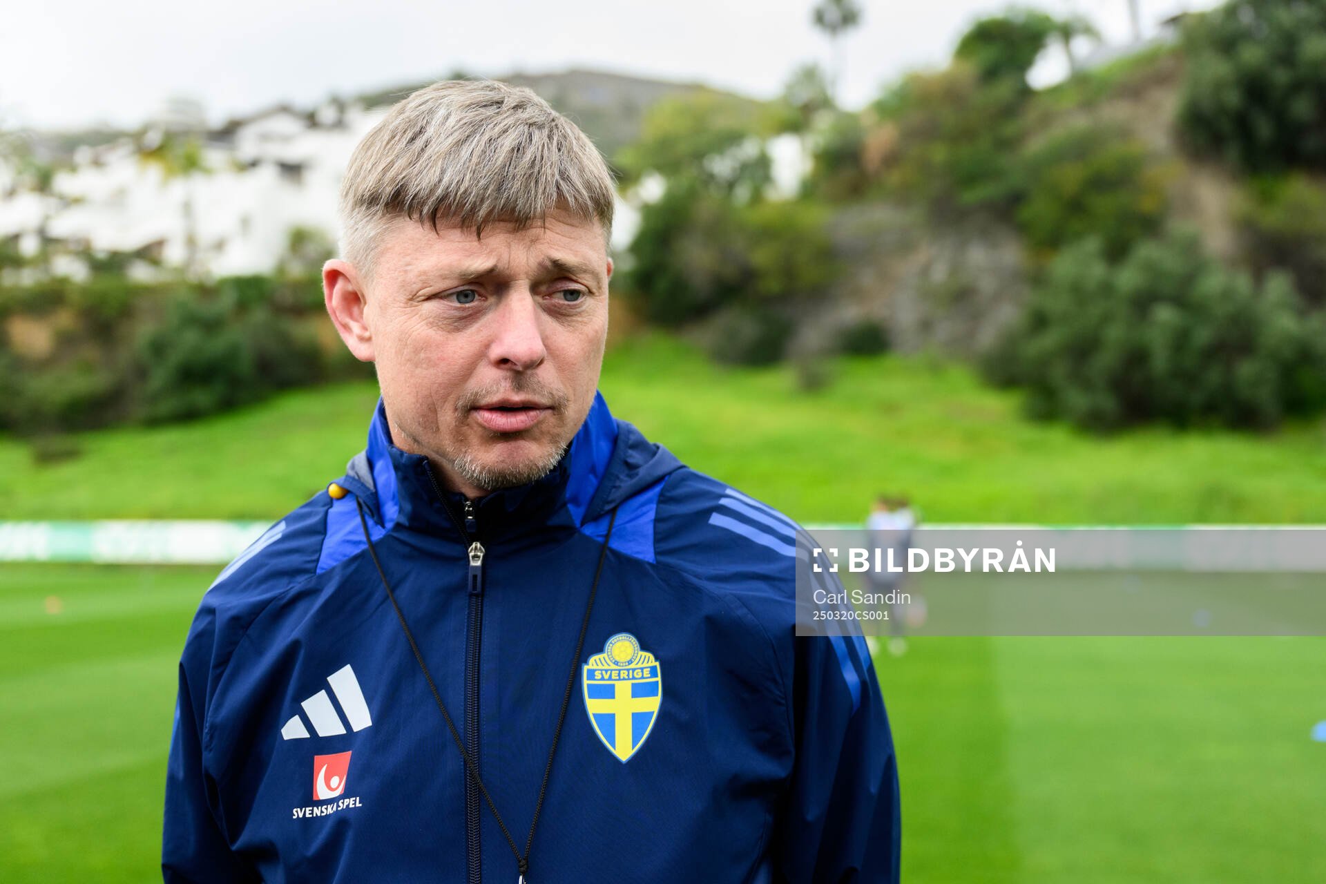 Head coach Jon Dahl Tomasson of the Swedish men's national