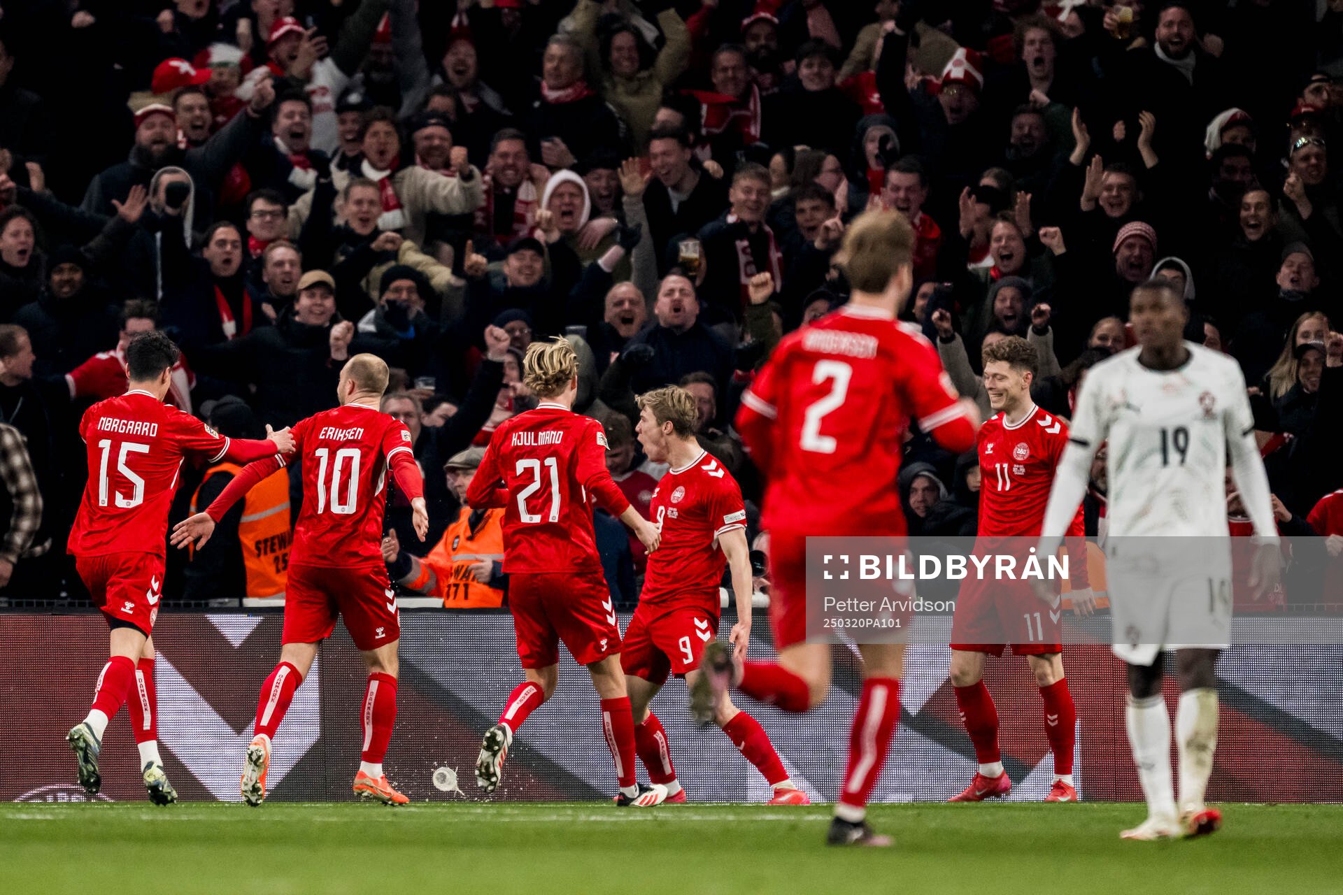 Rasmus Højlund of Denmark celebrates after 1-0 during the Nations League football match between Denmark and Portugal on March 20, 2025 in Copenhagen.