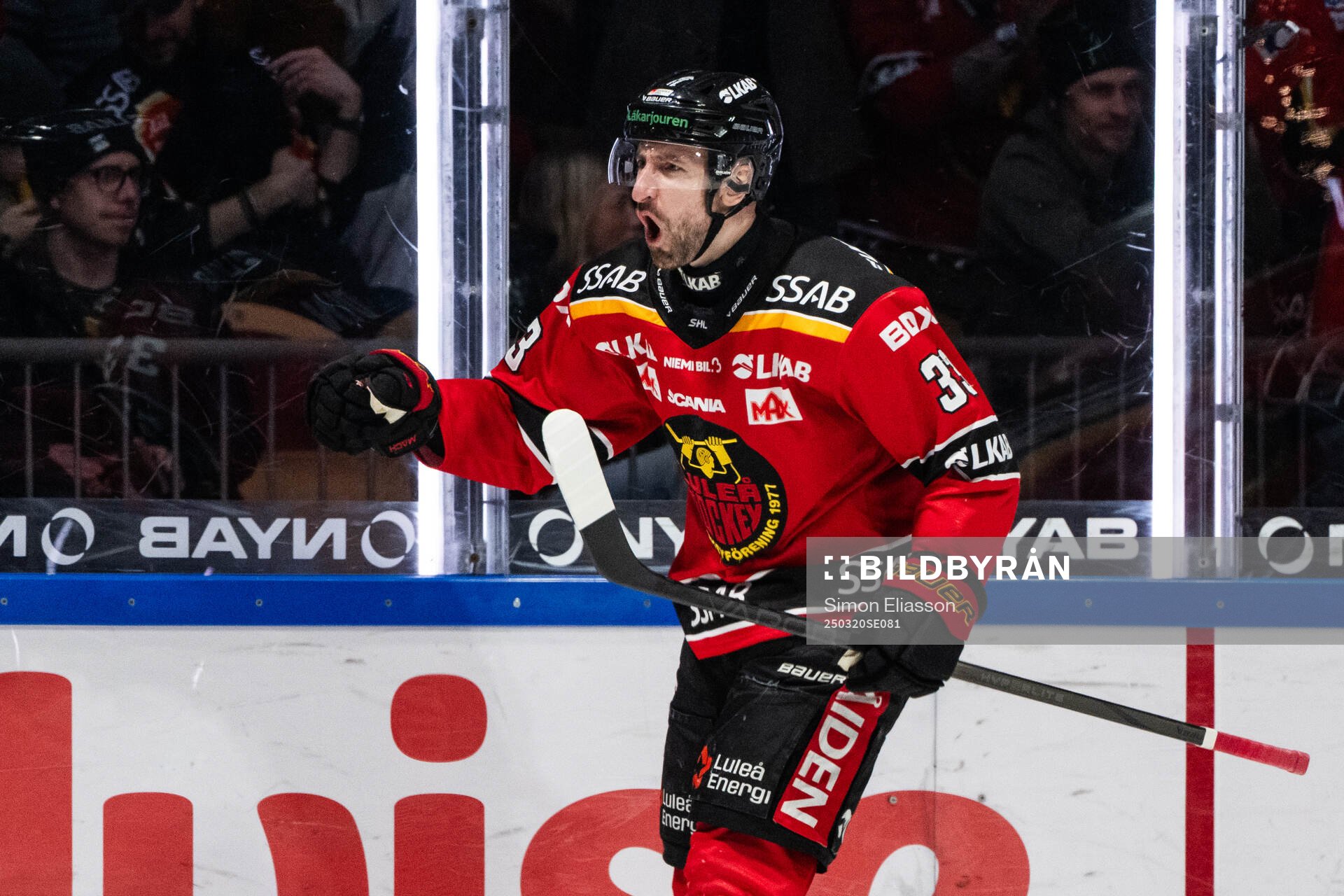 Luleås Albin Lundin jublar