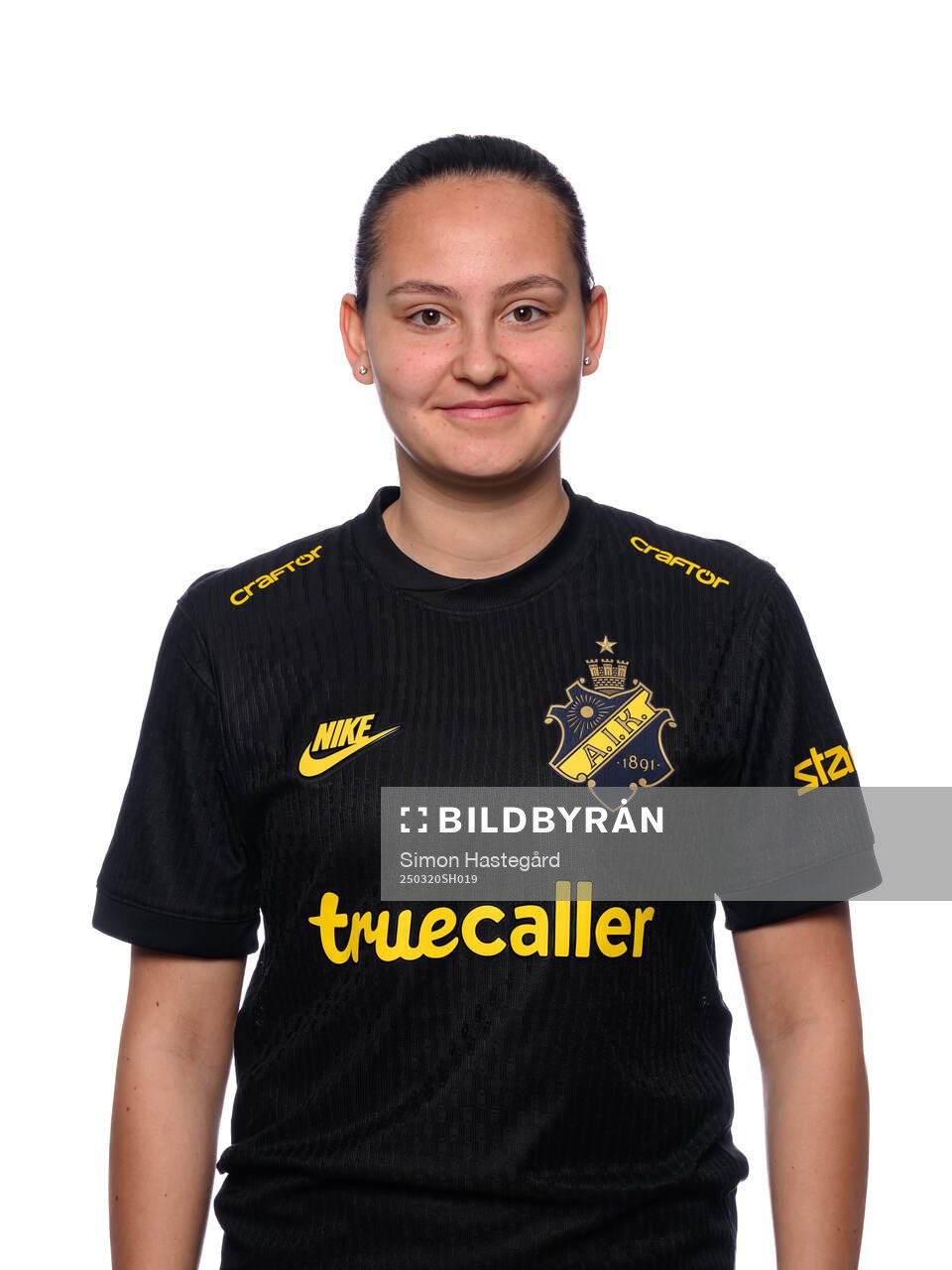 Janelle Yilmaz