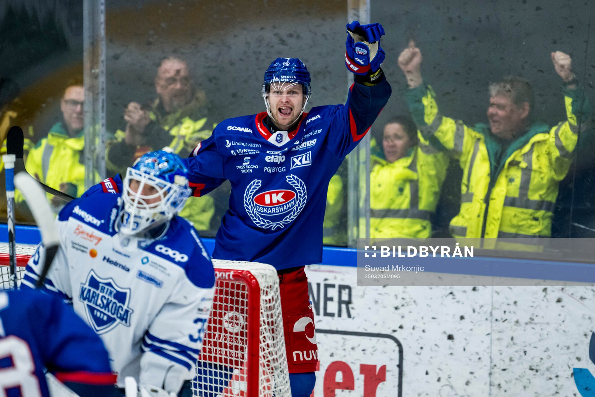 Oskarshamns Hampus Karlsson jublar