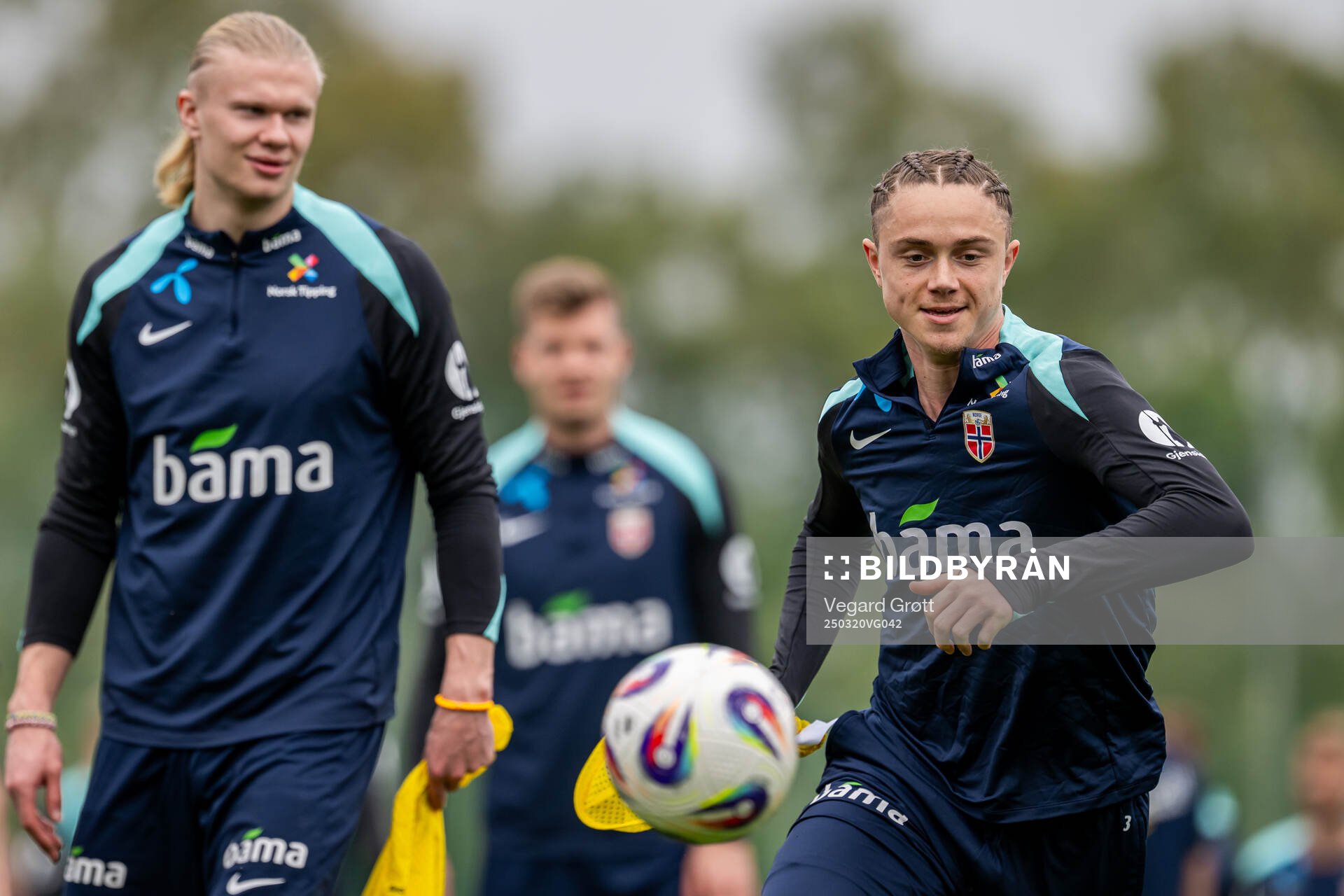 Erling Braut Haaland and Thelo Aasgaard of the Norwegian