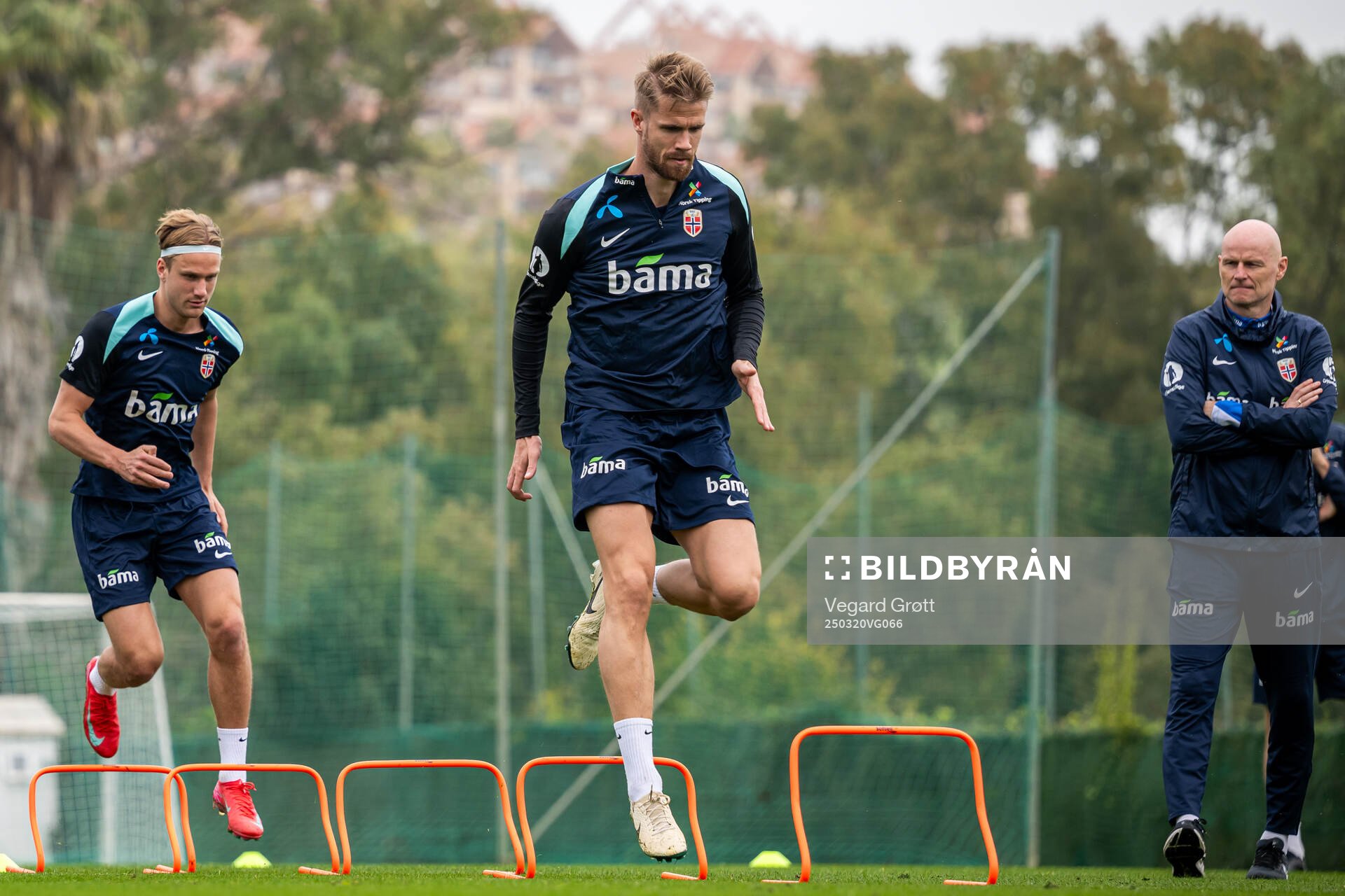 Erik Botheim, Kristoffer Ajer and Ståle Solbakken, head