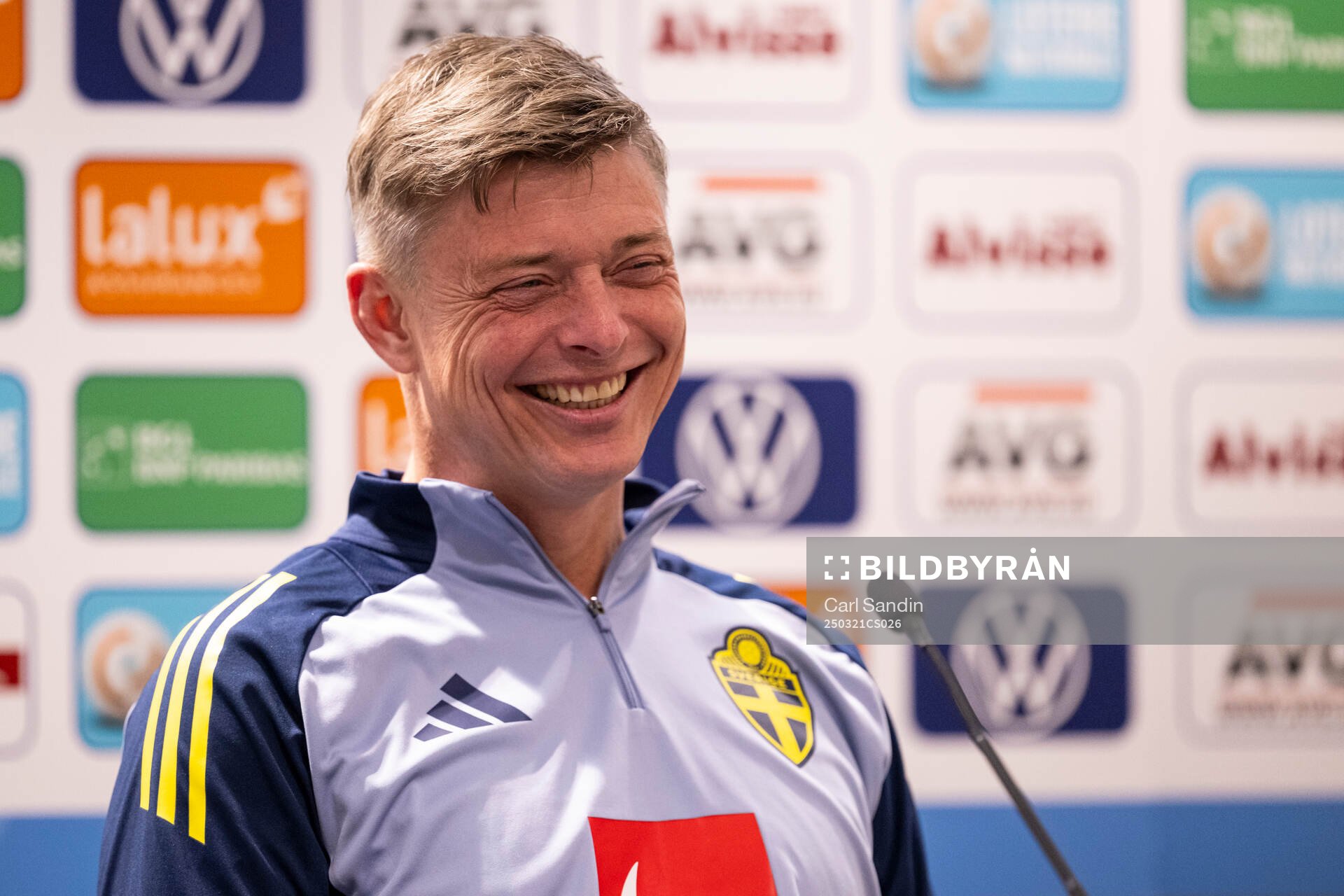 Head coach Jon Dahl Thomasson of the Swedish men's national