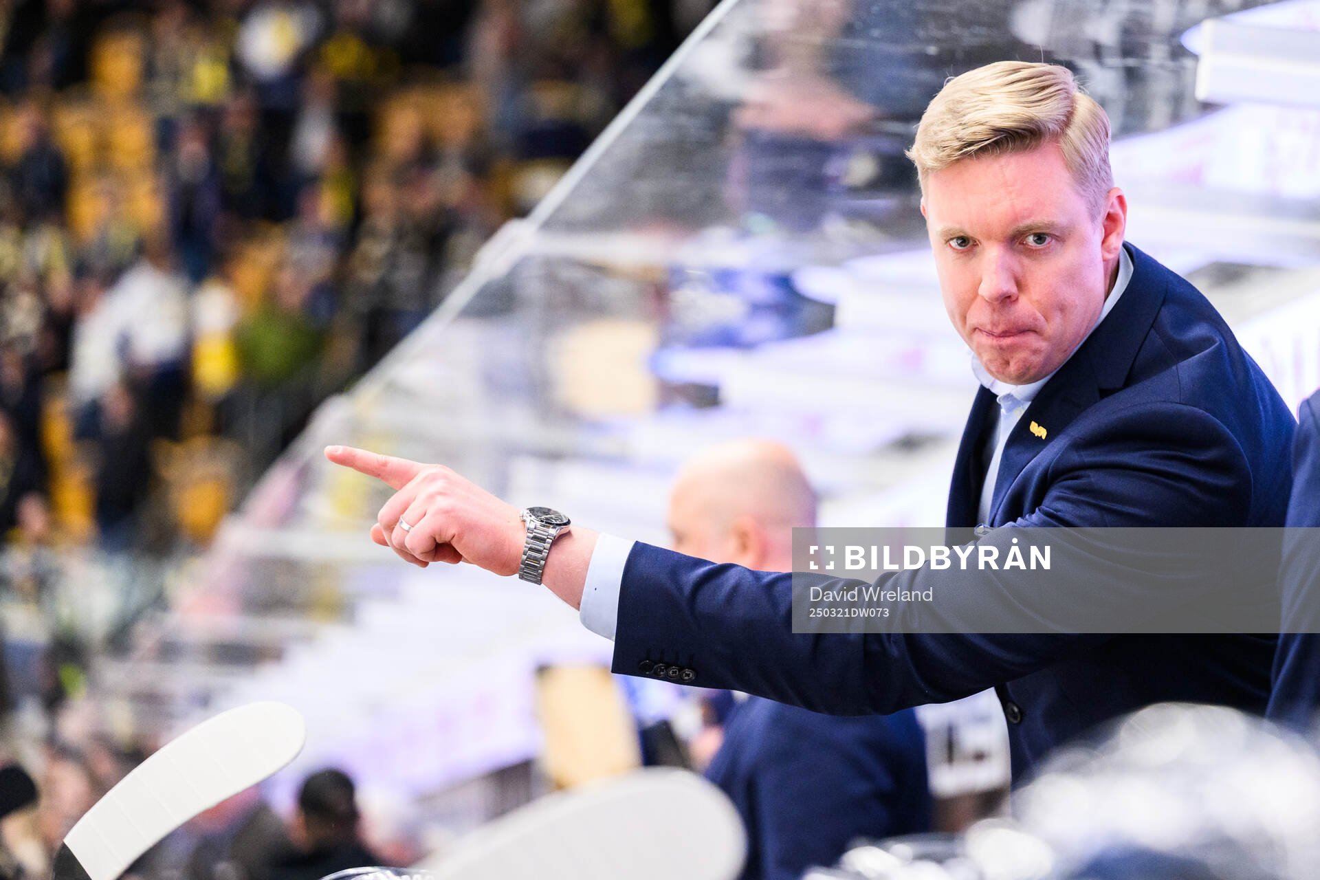 HV71s huvudtränare Johan Lindbom