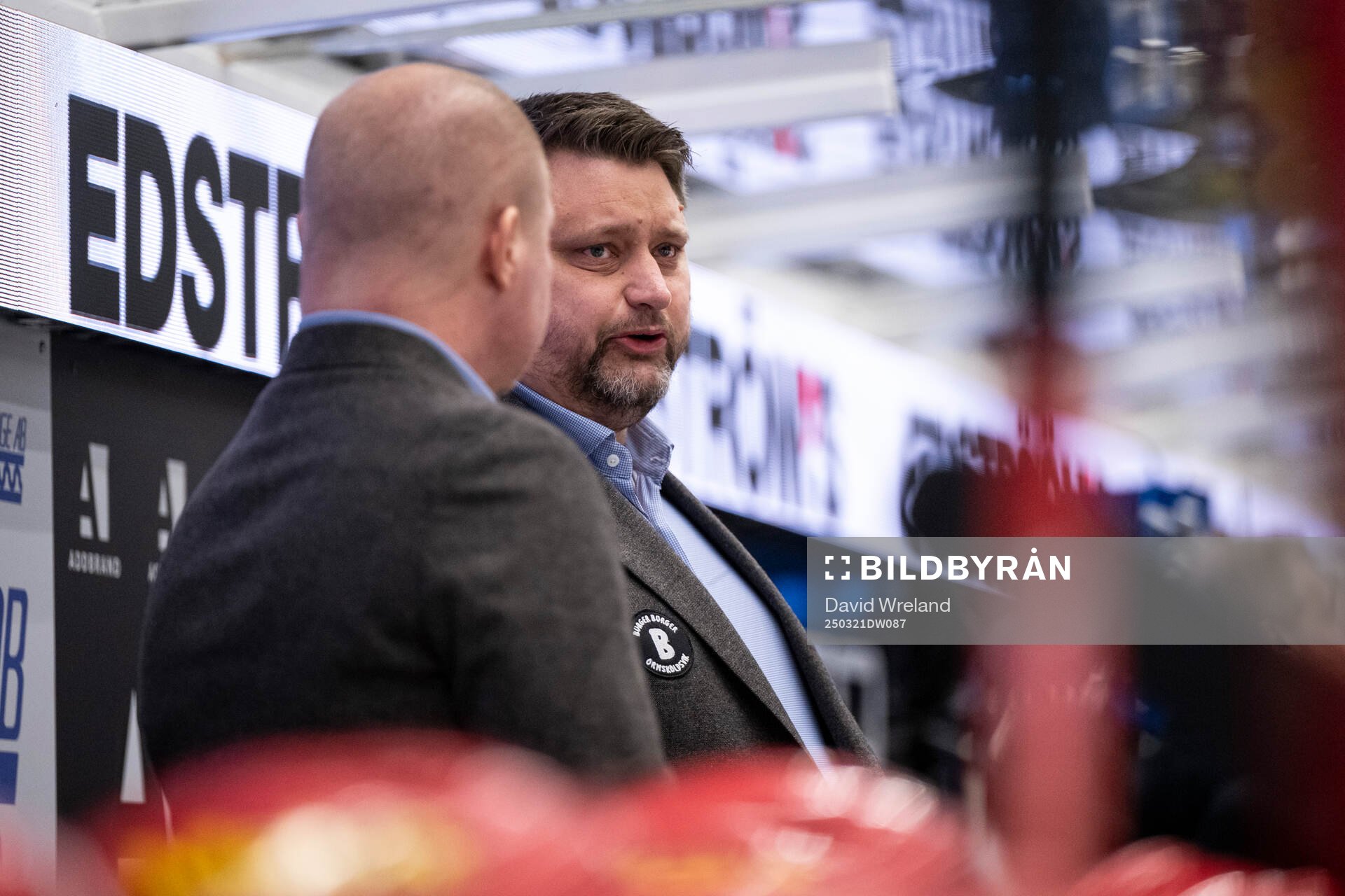 Modos tränare Mattias Karlin