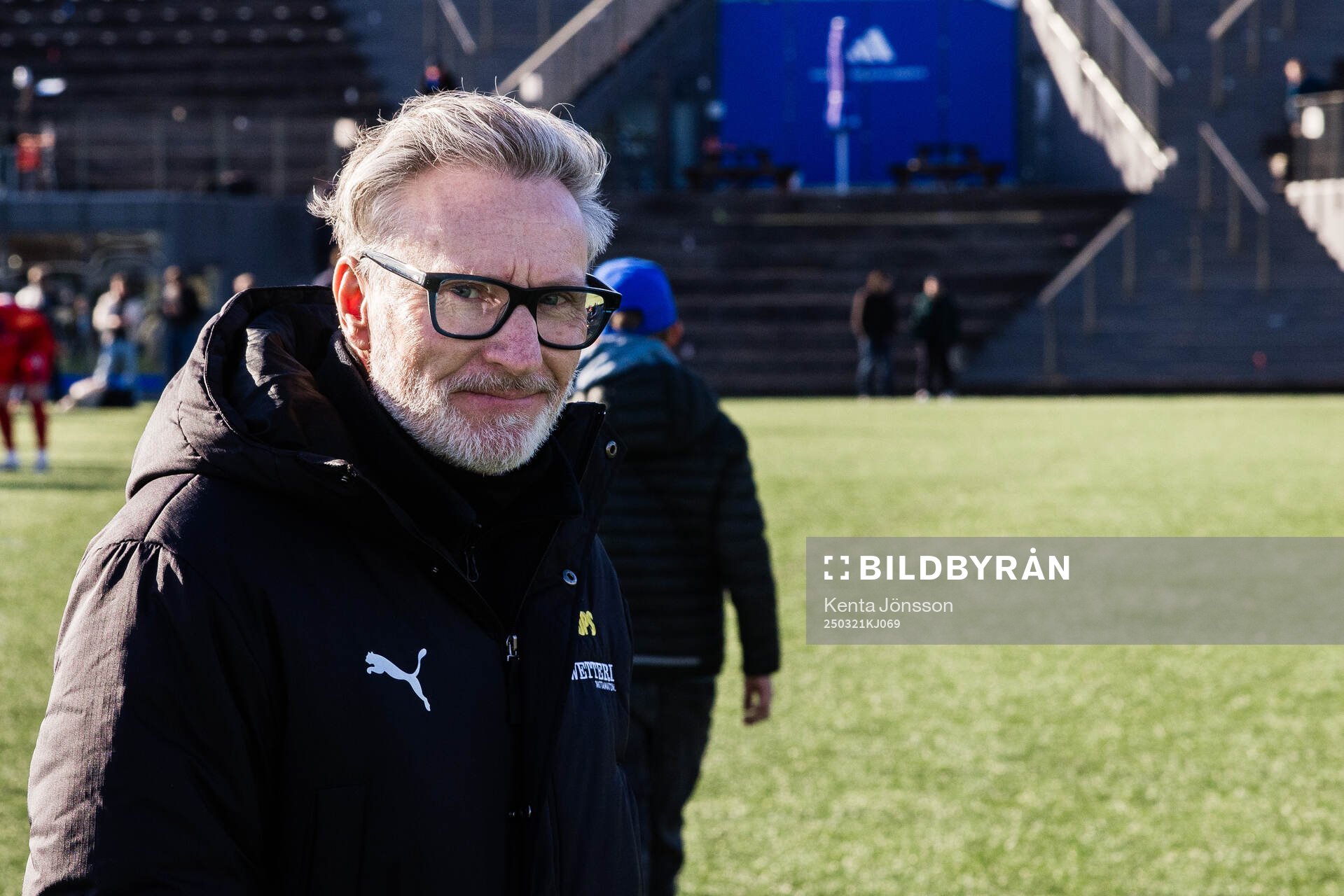 KuPS assisterande tränare Sixten Boström efter en träningsmatch i fotboll mellan Djurgården och KuPS den 21 mars 2025 i Stockholm. 
