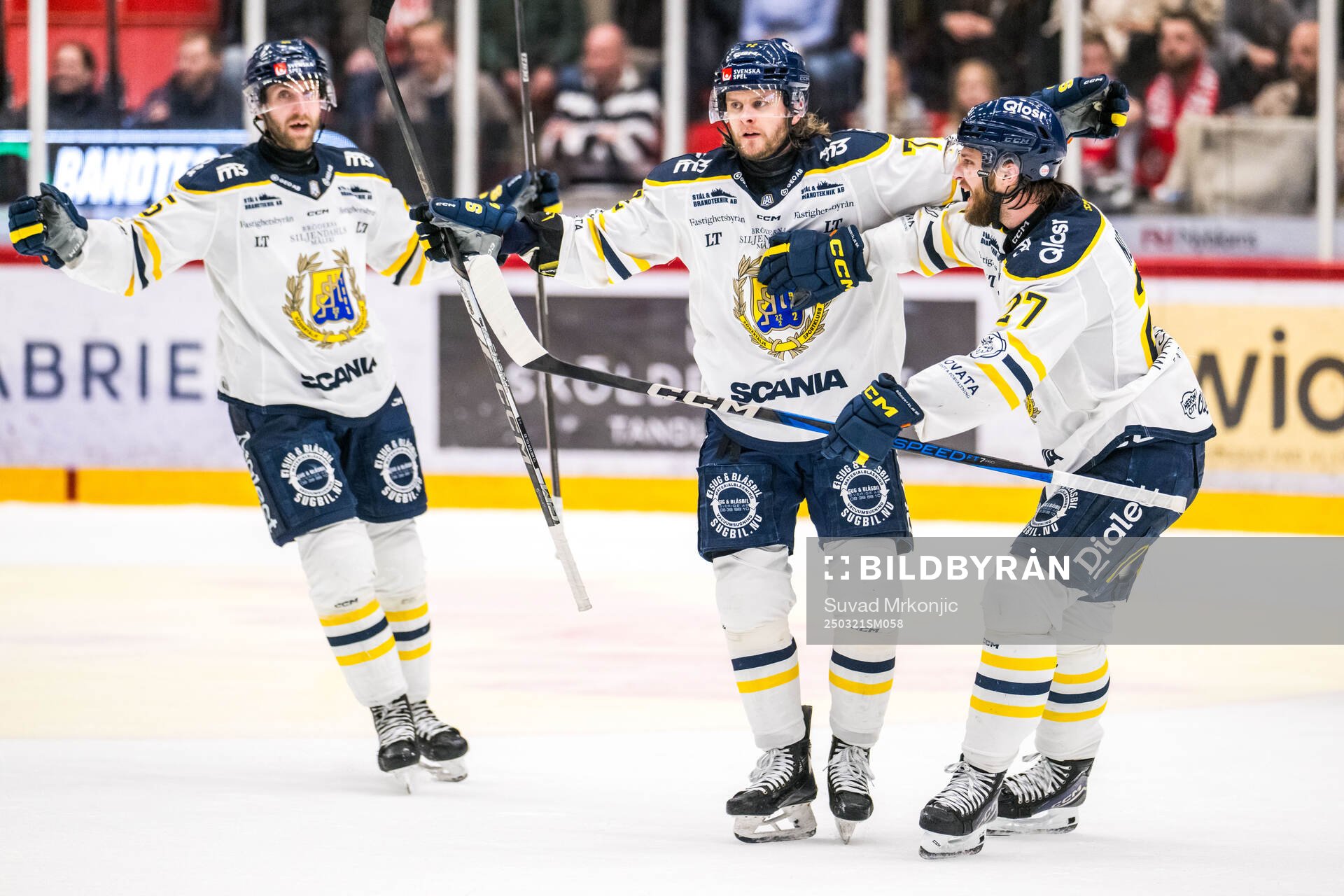 Södertäljes Nicolai Meyer jublar