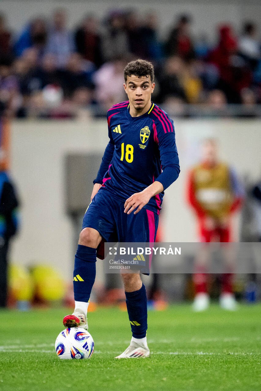 Yasin Ayari of Sweden