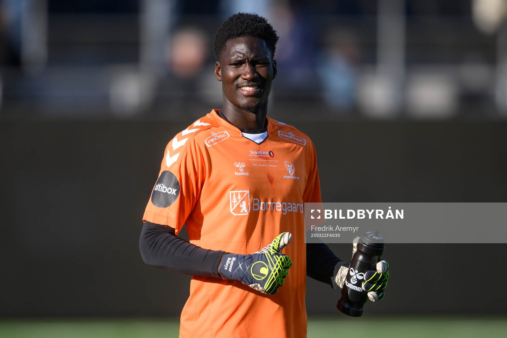 SarpsborgsMålvakt Mamour Ndiaye jublar