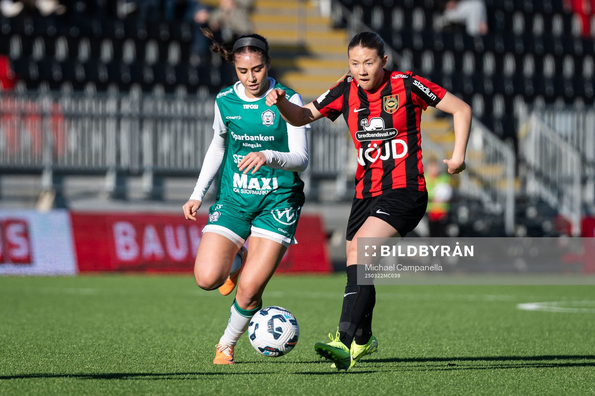 Alingsås Julia Elvbo och Brommapojkarnas Paula Broddner