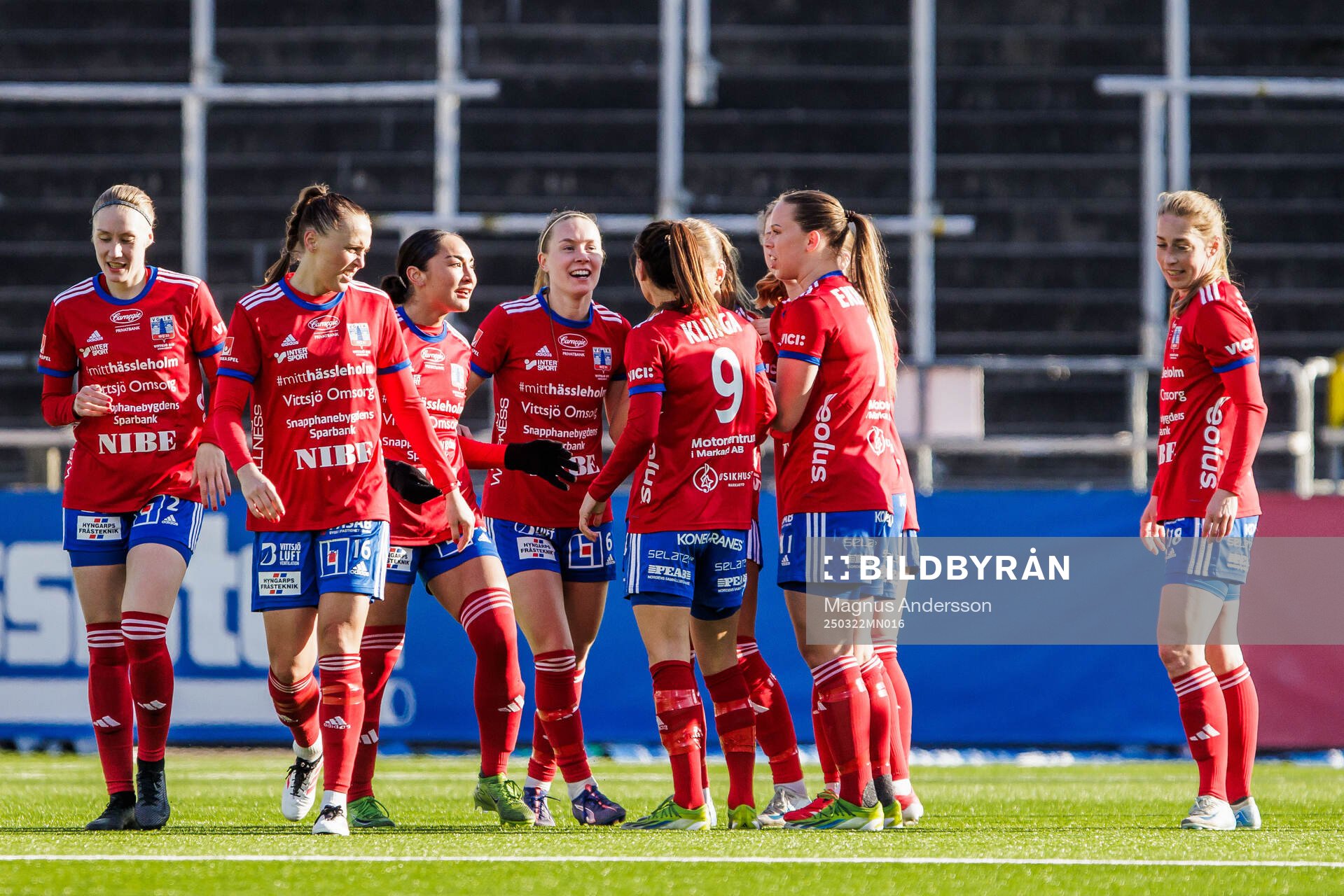 Vittsjös Ilona Walta jublar