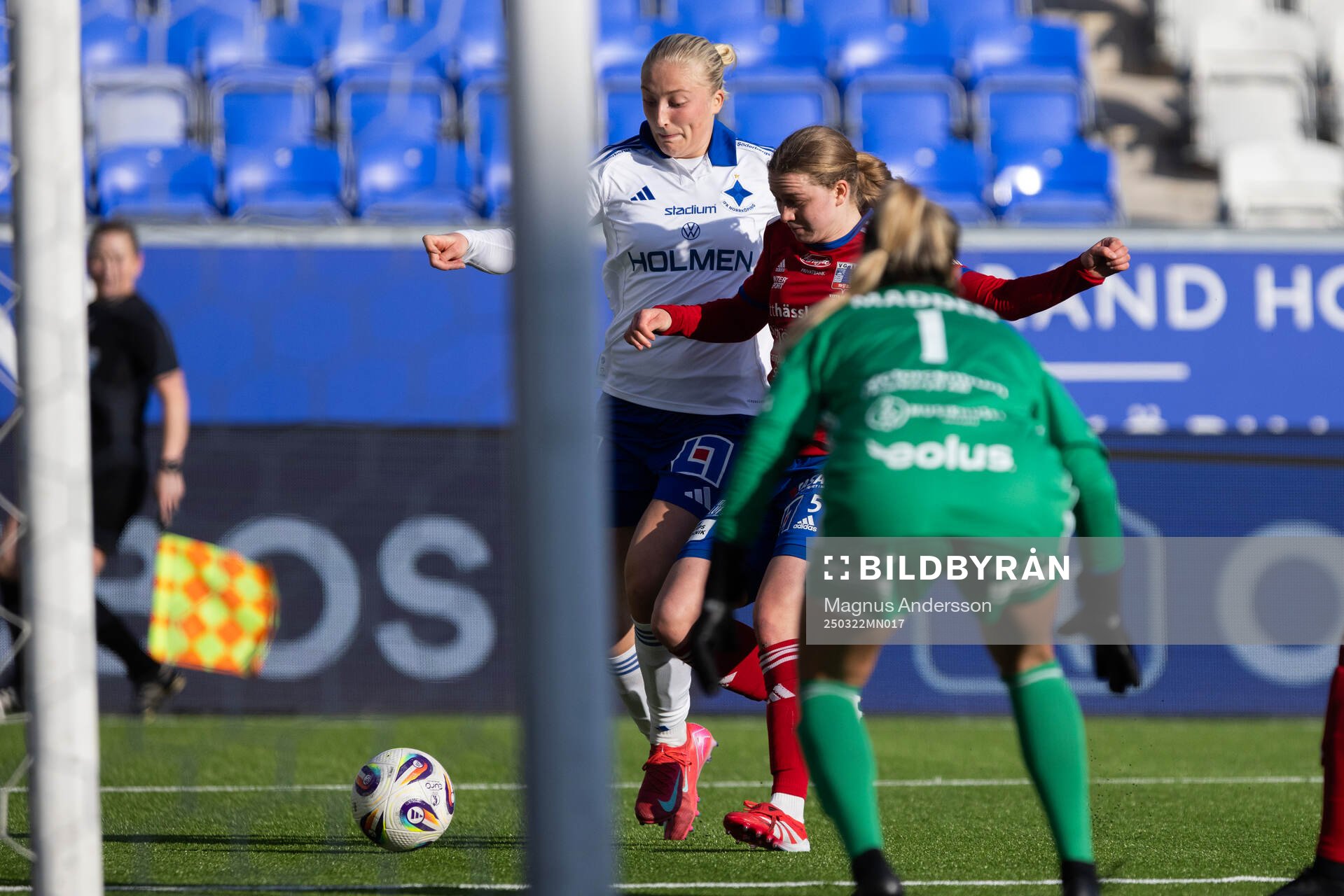 IFK Norrköpings Wilma Leidhammar och Vittsjös Hannah