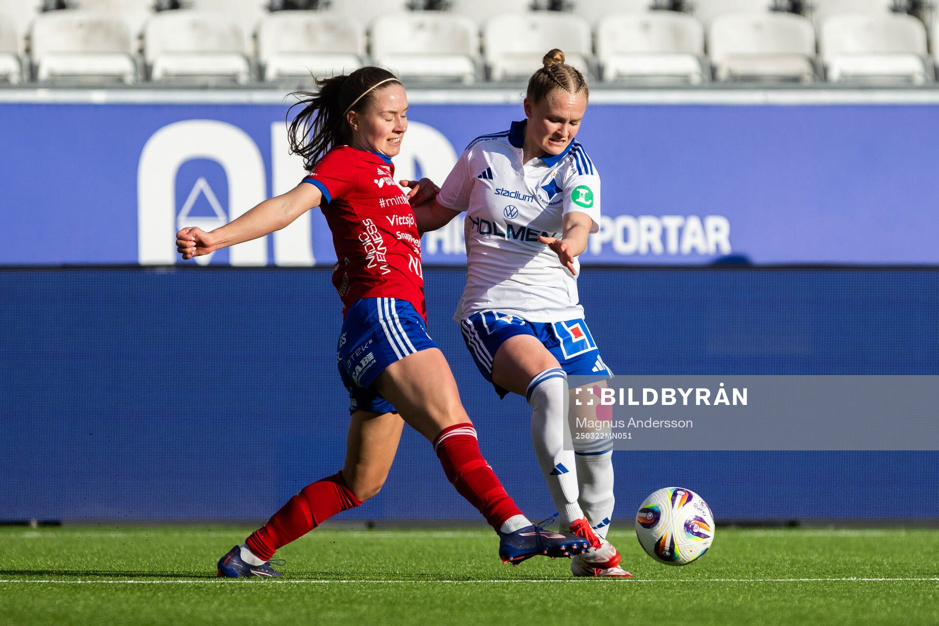 Vittsjös Amanda Altheden och IFK Norrköpings Dana Leskinen