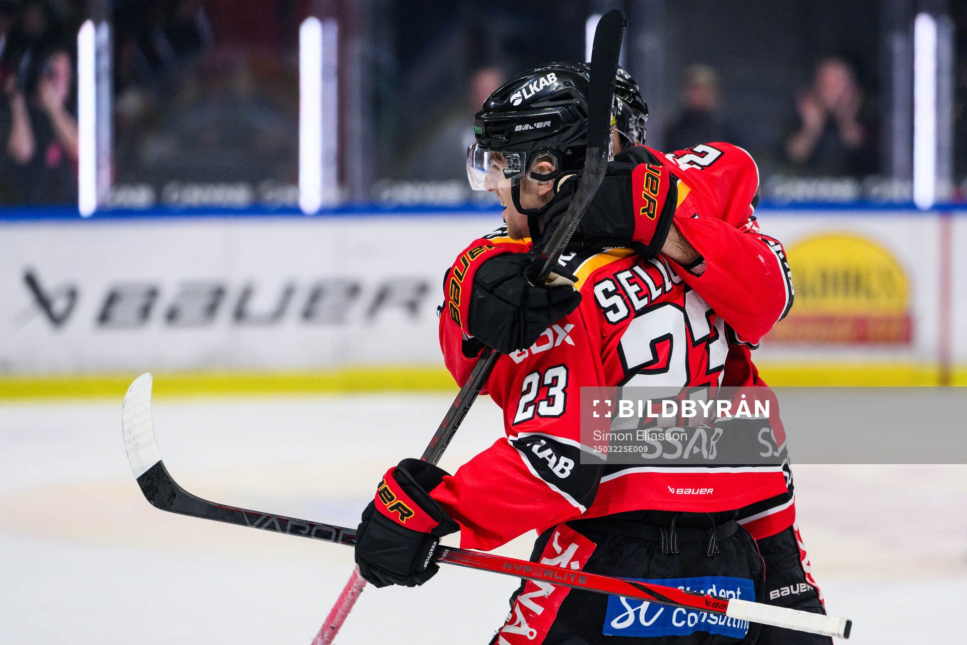 Luleås Jesper Sellgren jublar