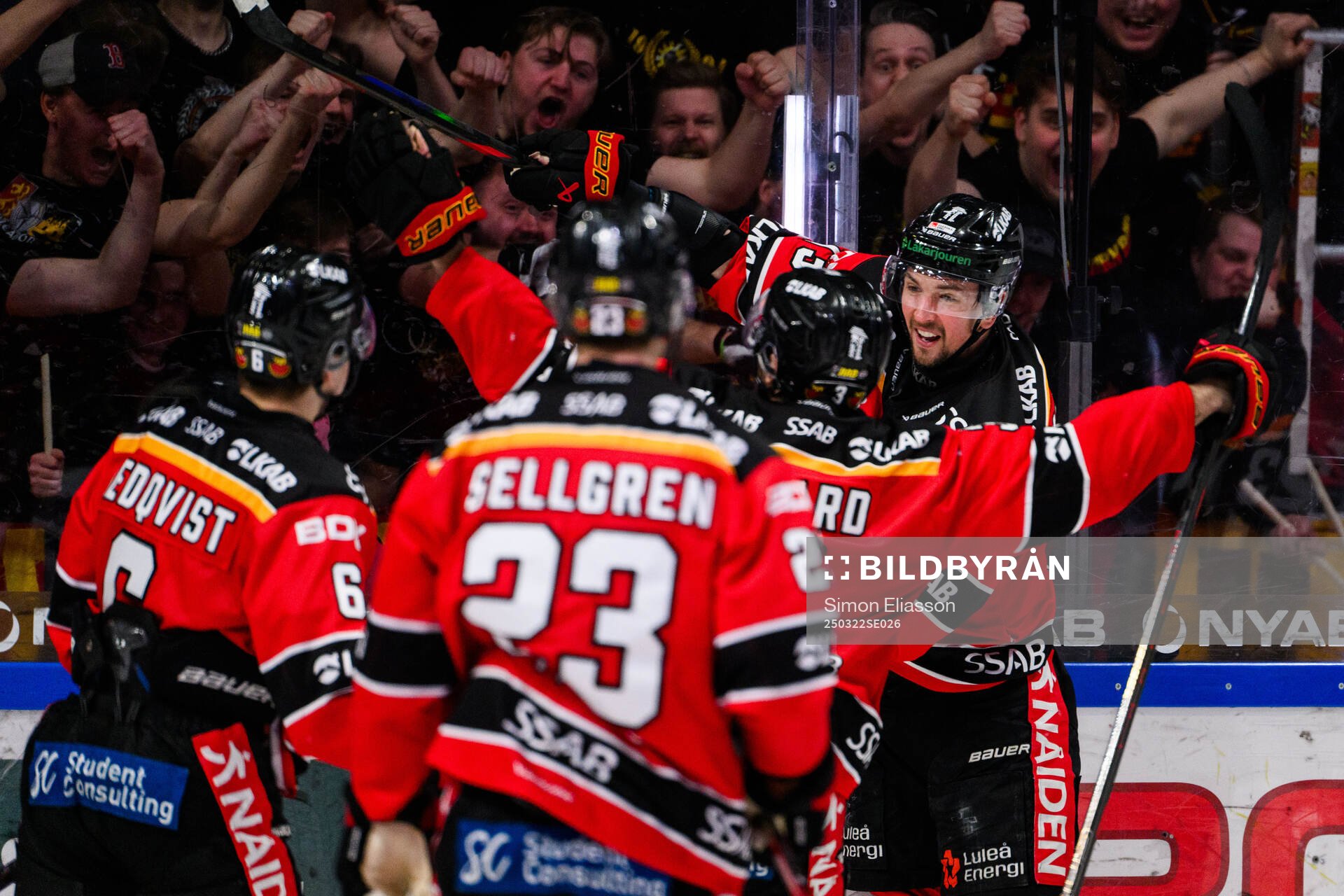 Luleås Eetu Koivistoinen jublar