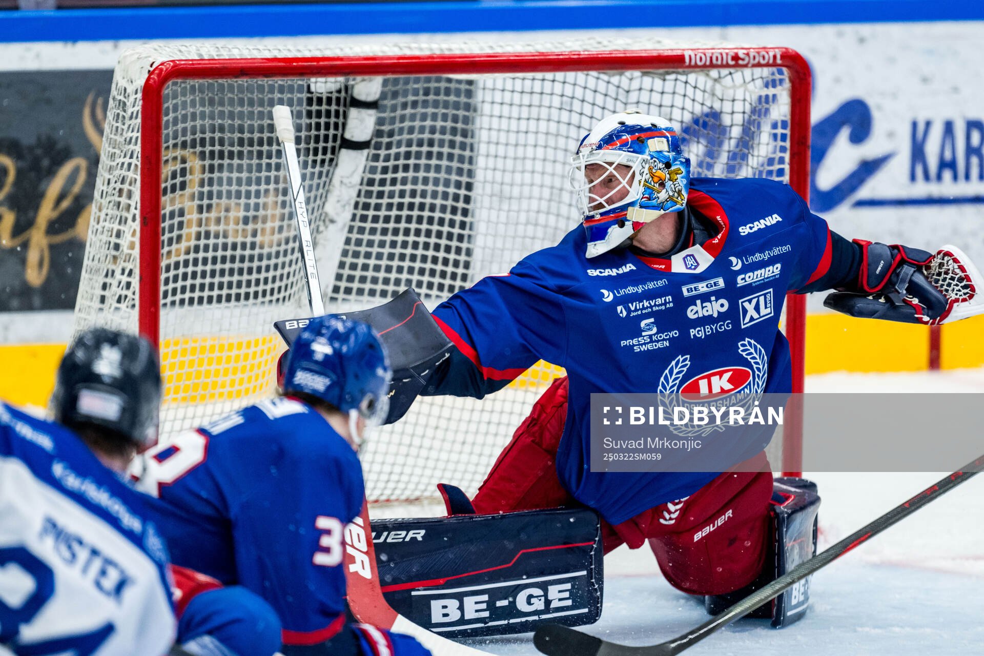Oskarshamns målvakt Evan Cowley