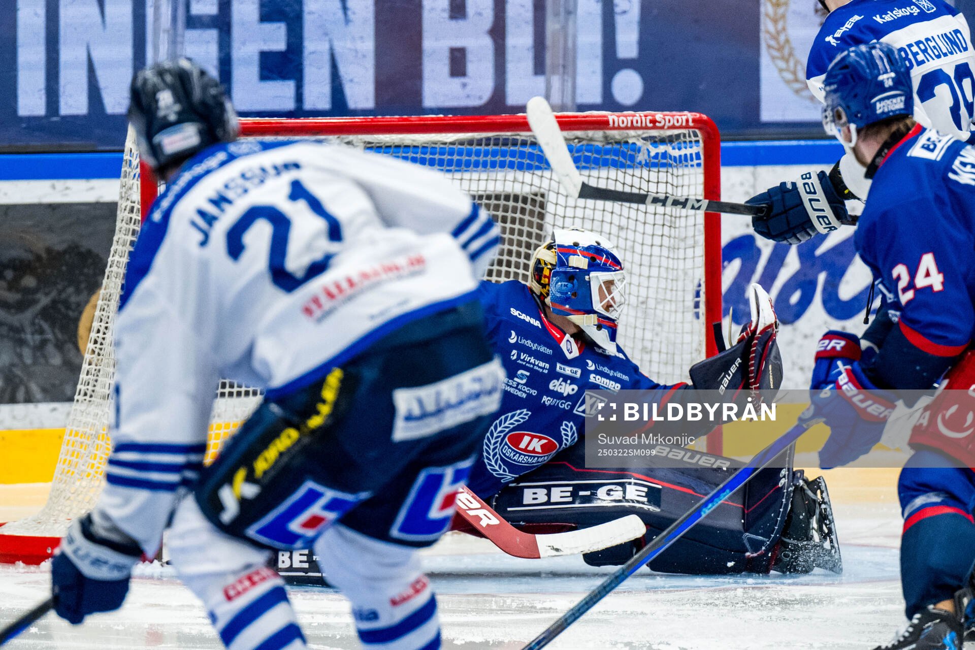 Oskarshamns målvakt Evan Cowley