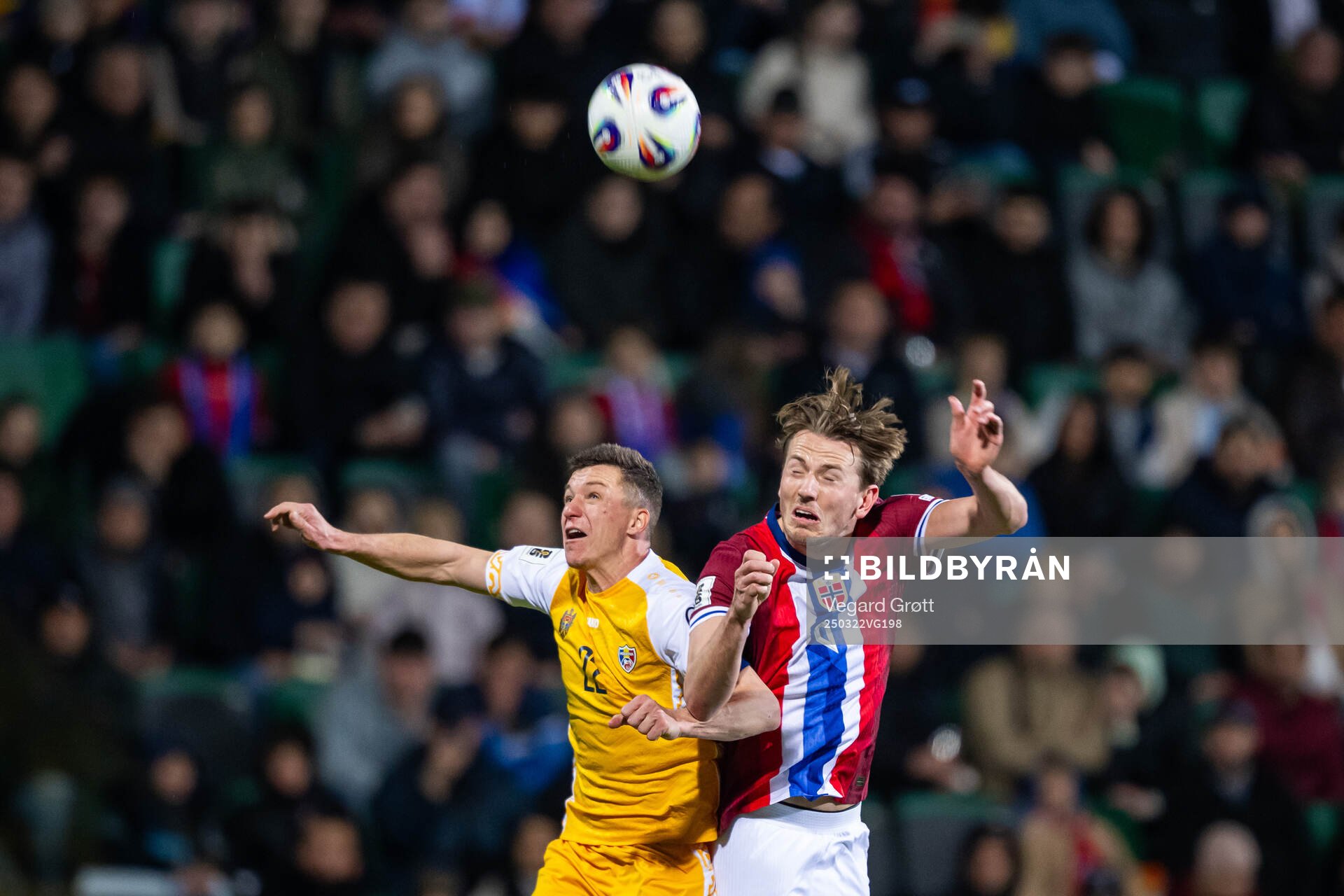 Vadim Rata of Moldova and Sander Berge of Norway