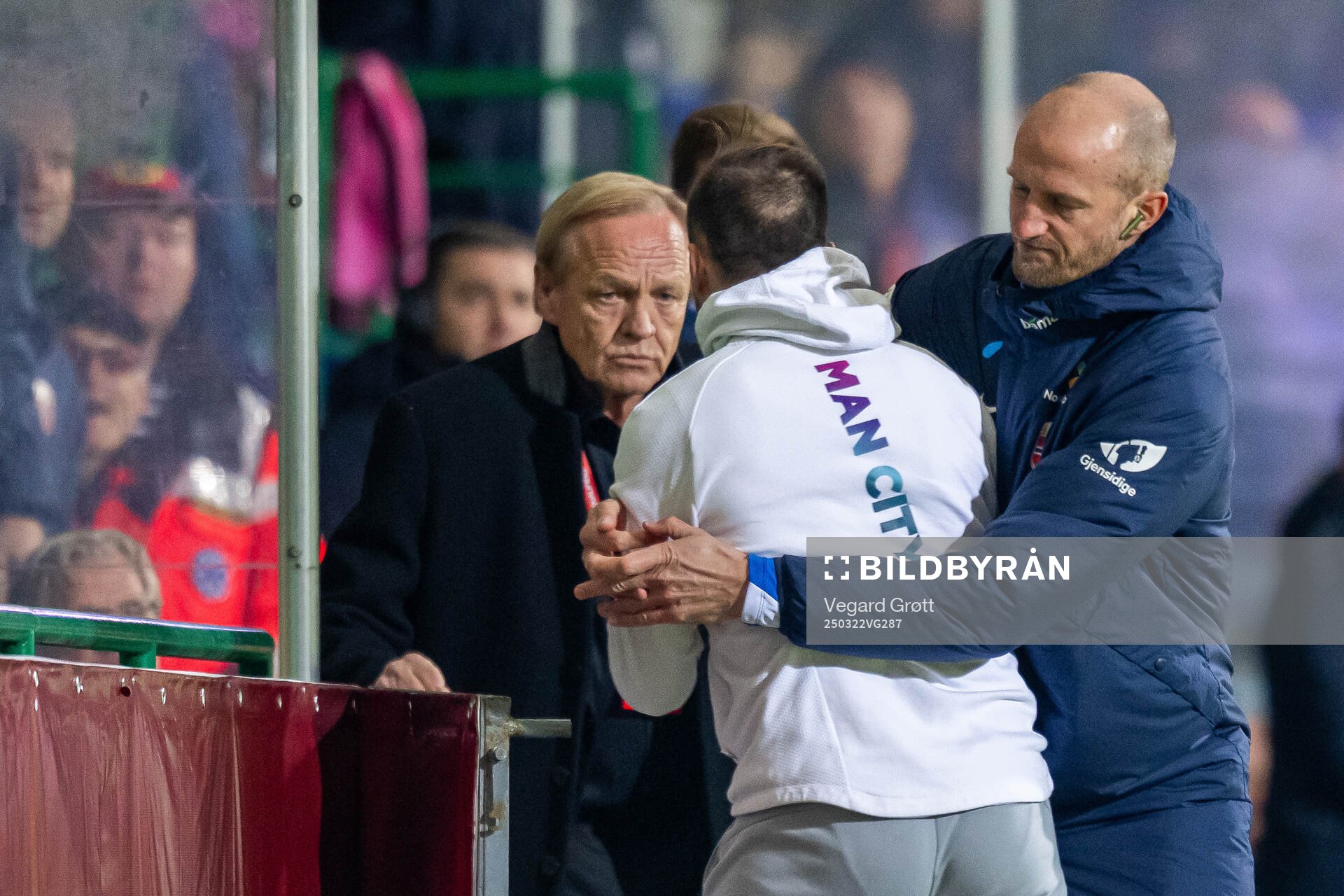 Geir Ellefsen, head of security of Norway, and Brede