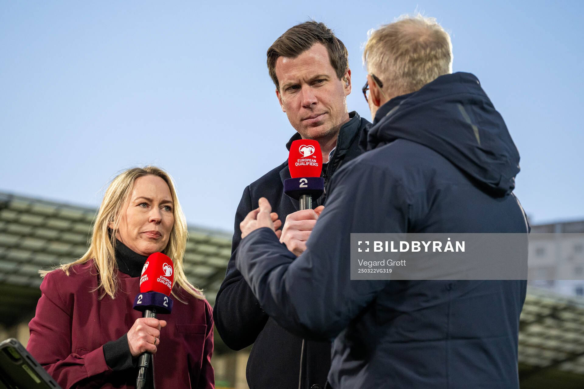 Anne Sturød and Jesper Mathisen of broadcaster TV 2 ahead of the FIFA World Cup Qualifier football match between Moldova and Norway on March 22, 2025 in Chisinau.