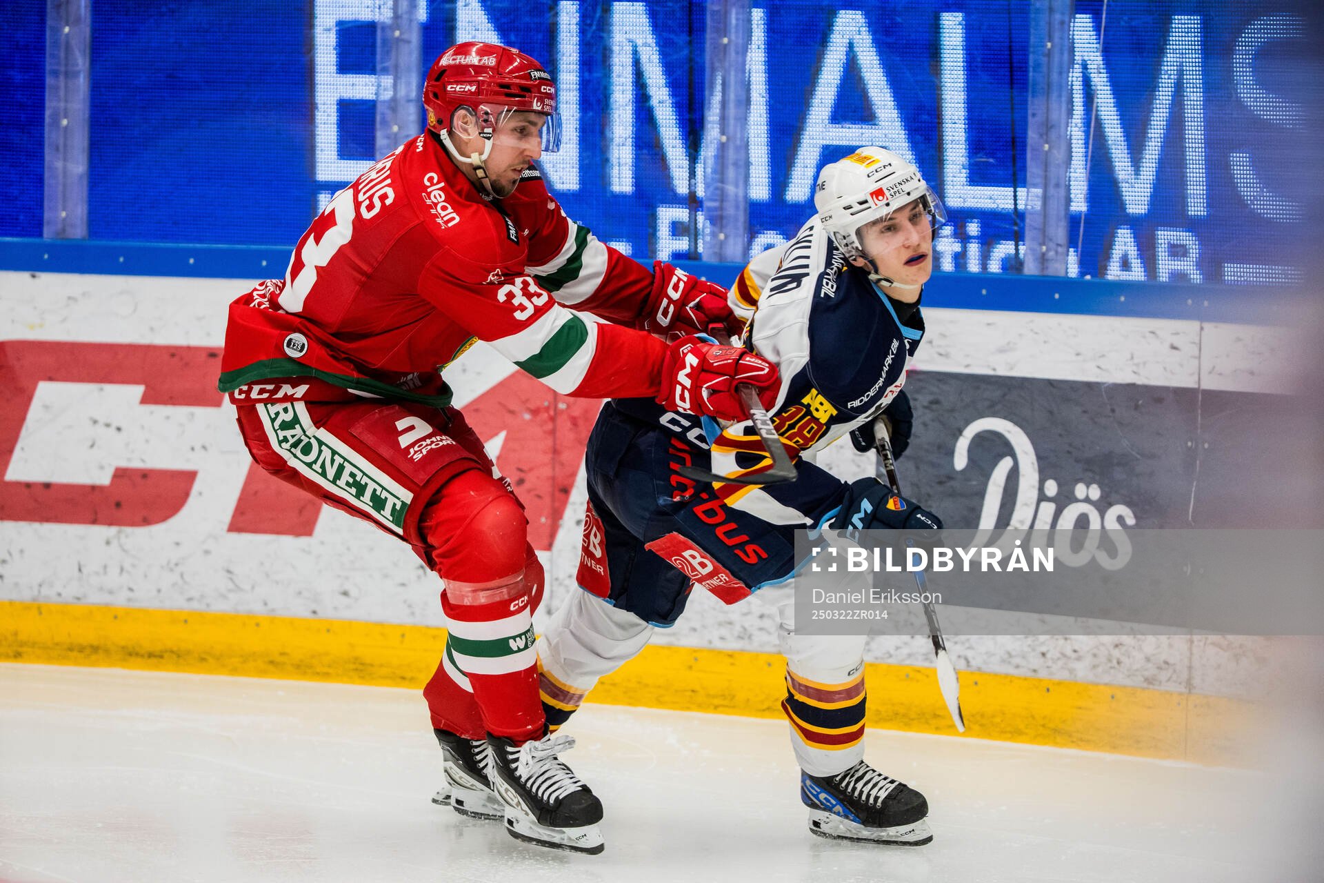 Moras William Pethrus och Djurgårdens Victor Eklund