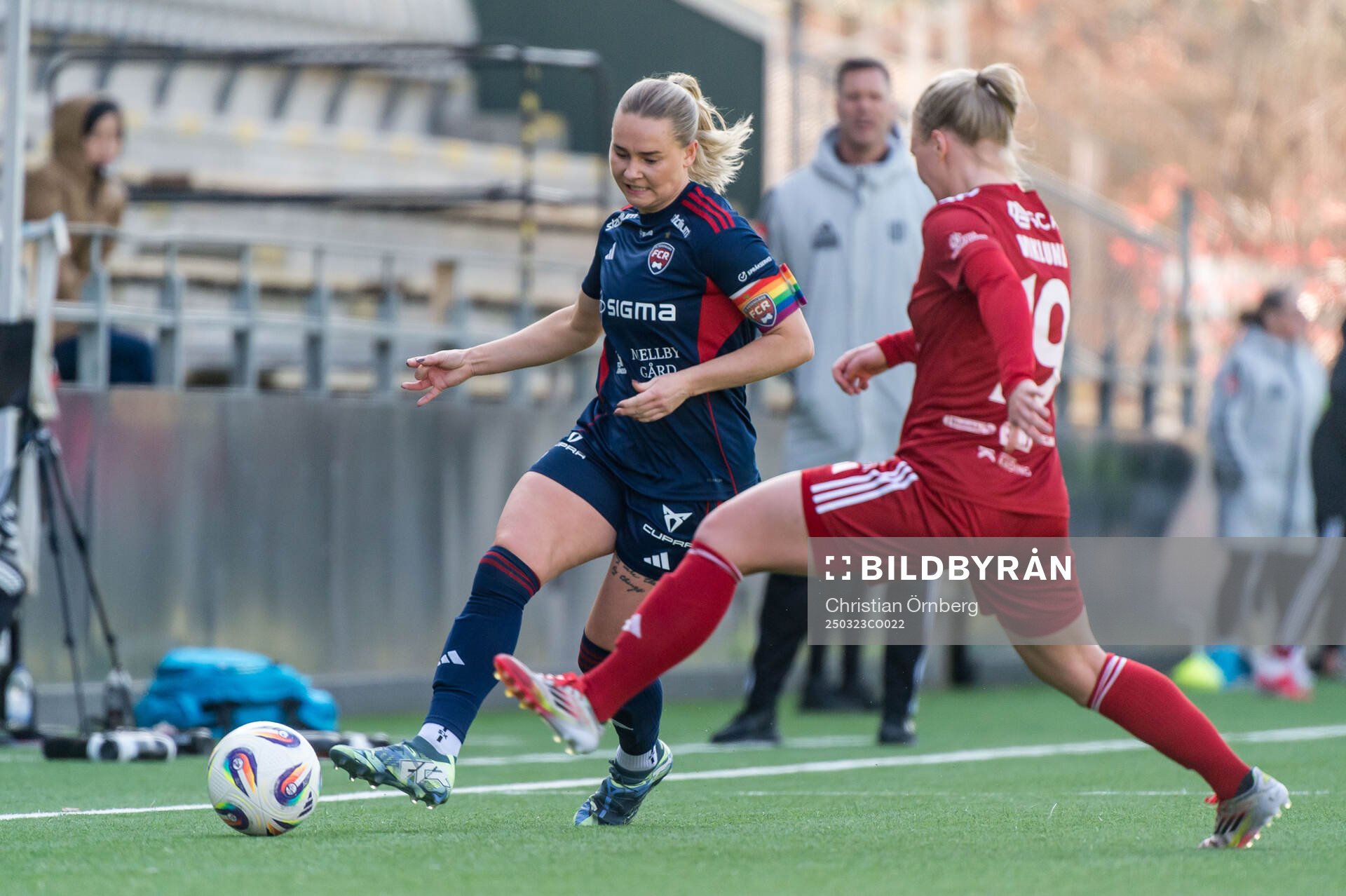 Rosengårds Emma Jansson och Piteås Emma Viklund