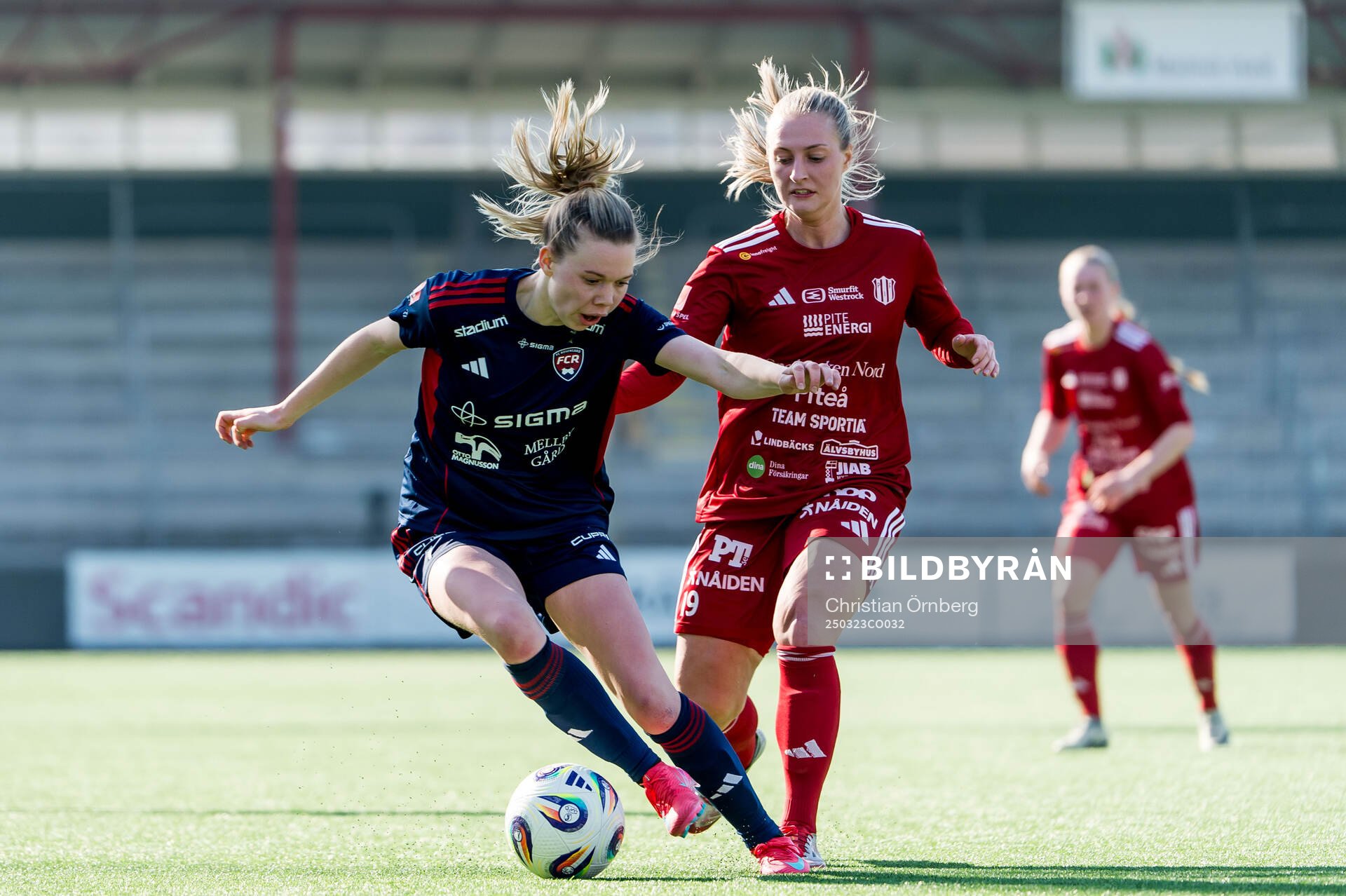 Rosengårds Bea Sprung och Piteås Emma Viklund