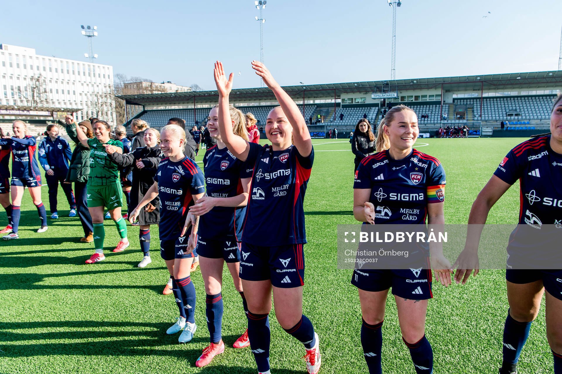 Rosengårds Oona Sevenius jublar