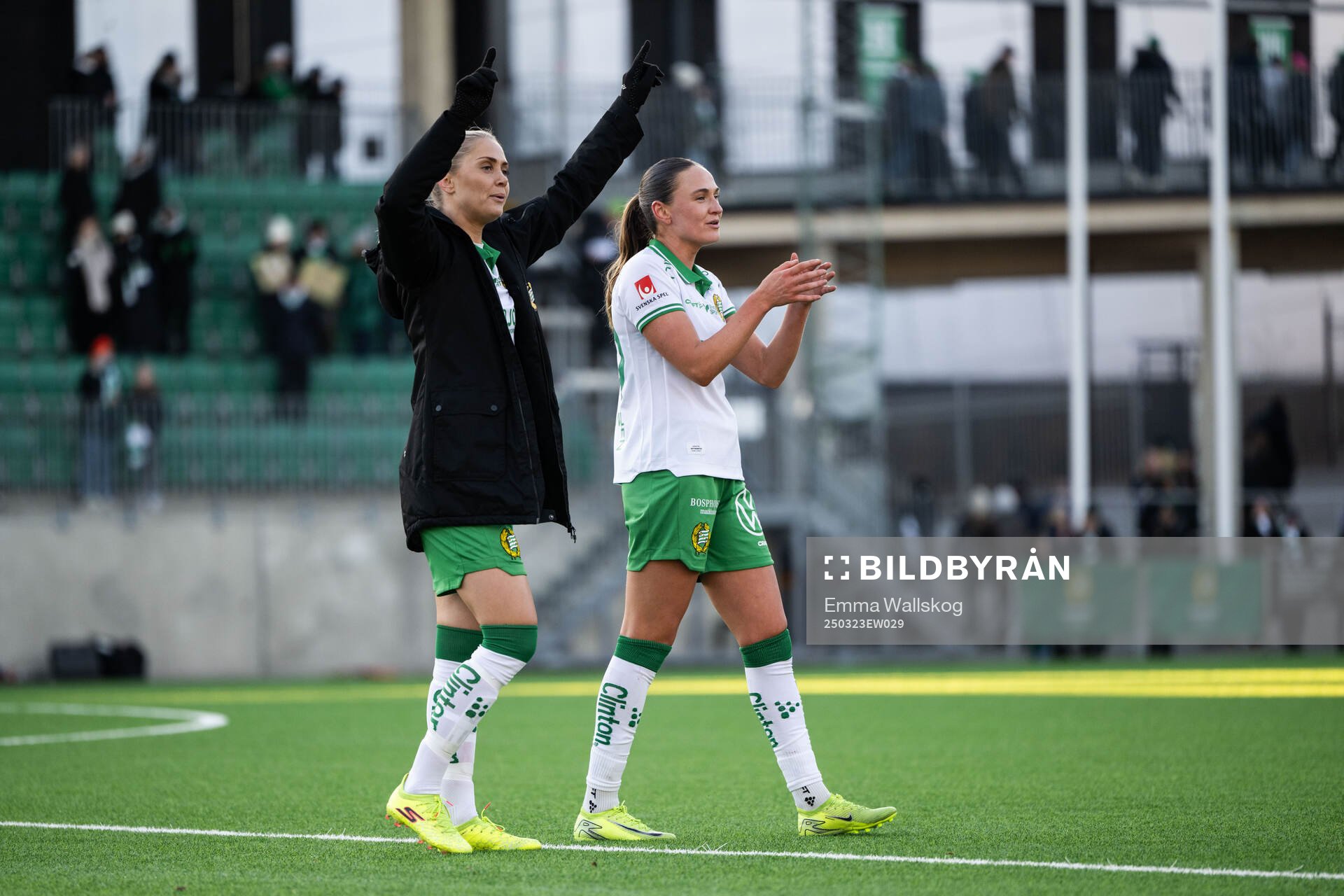 Hammarbys Alice Carlsson och Vilde Hasund  jublar
