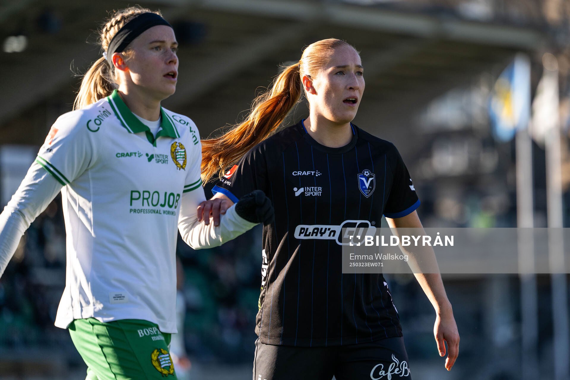 Hammarbys Julie Blakstad och Växjö DFFs Tilde Johansson