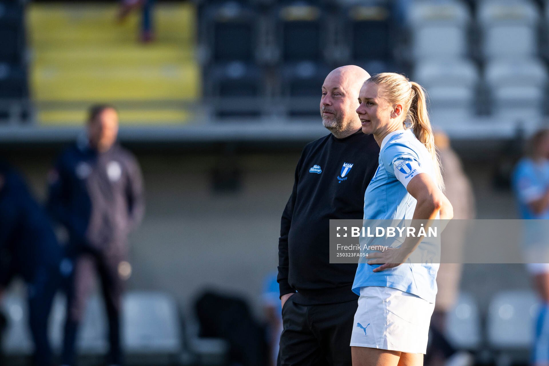Malmö FFs tränare Jonas Valfridsson och Nellie Lilja