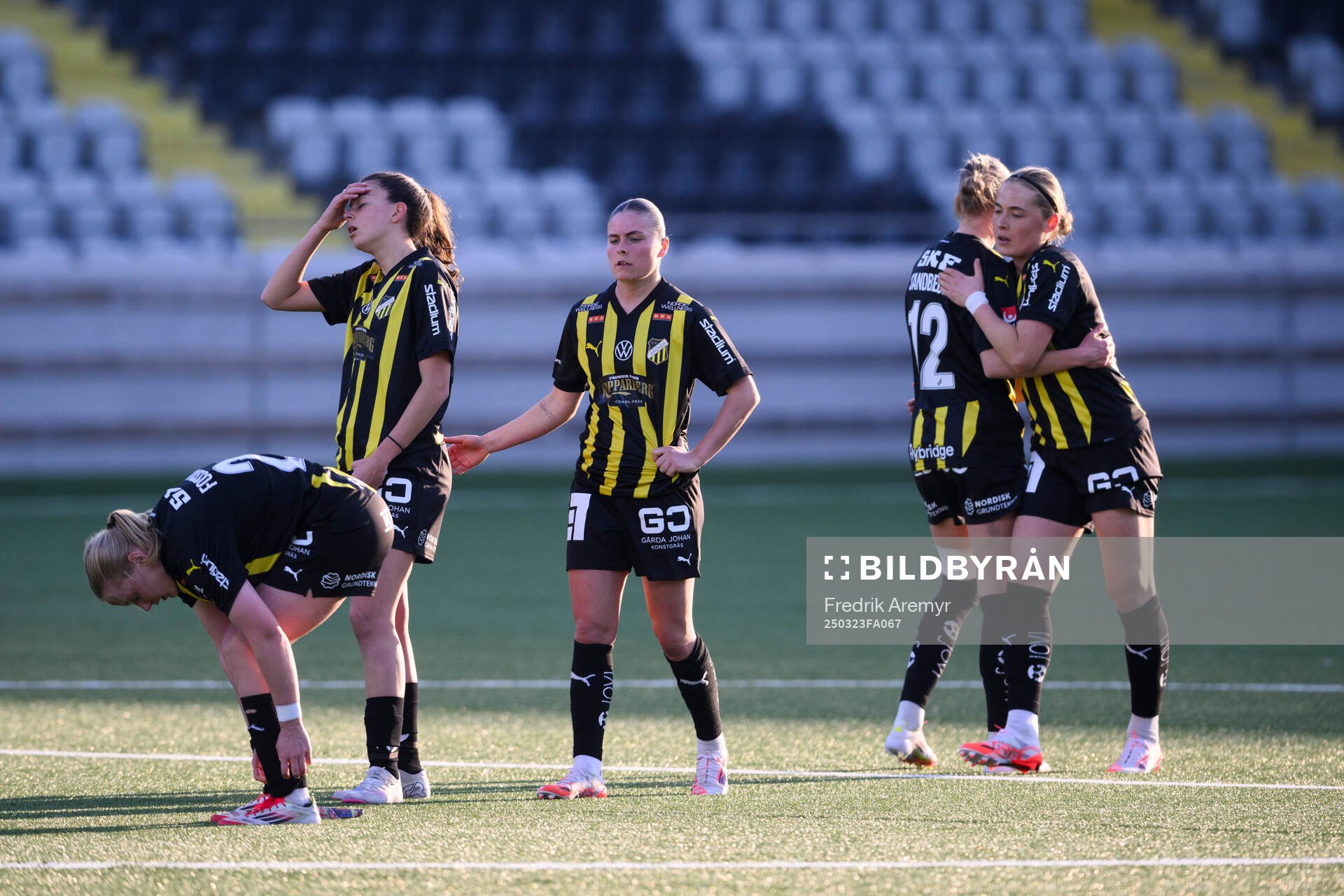 Häckens spelare deppar