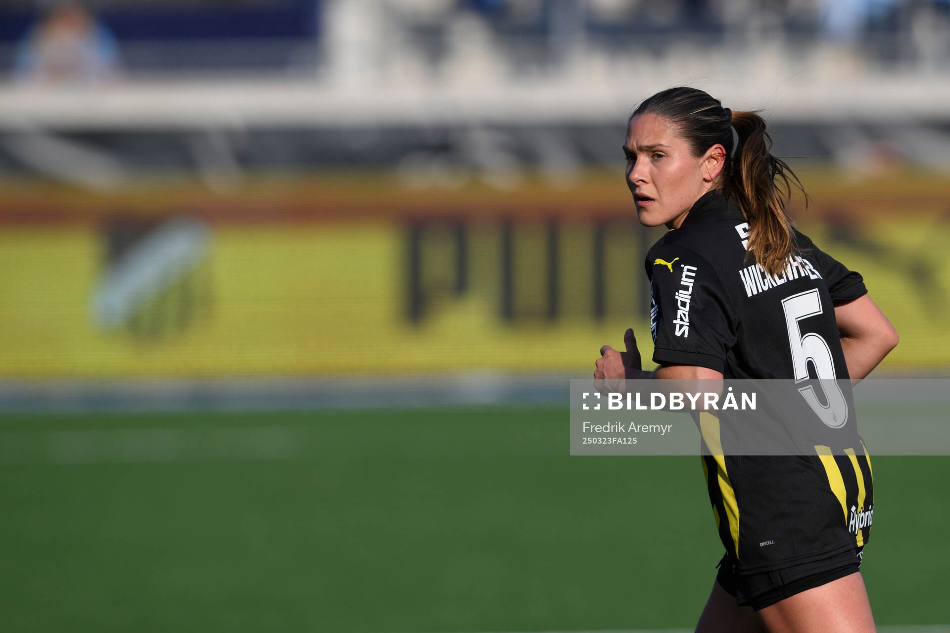 Häckens Carly Wickenheiser
