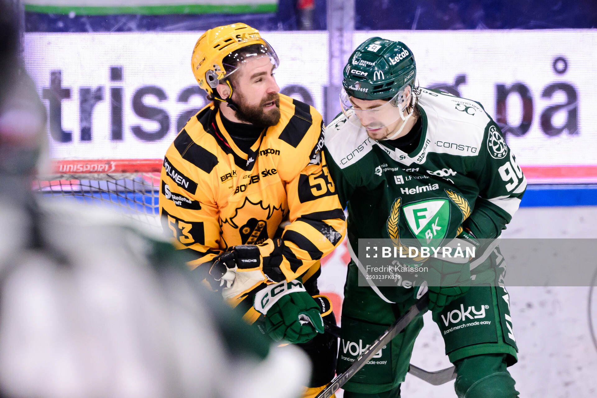 Skellefteås Luke Witkowski och Färjestads David Tomasek