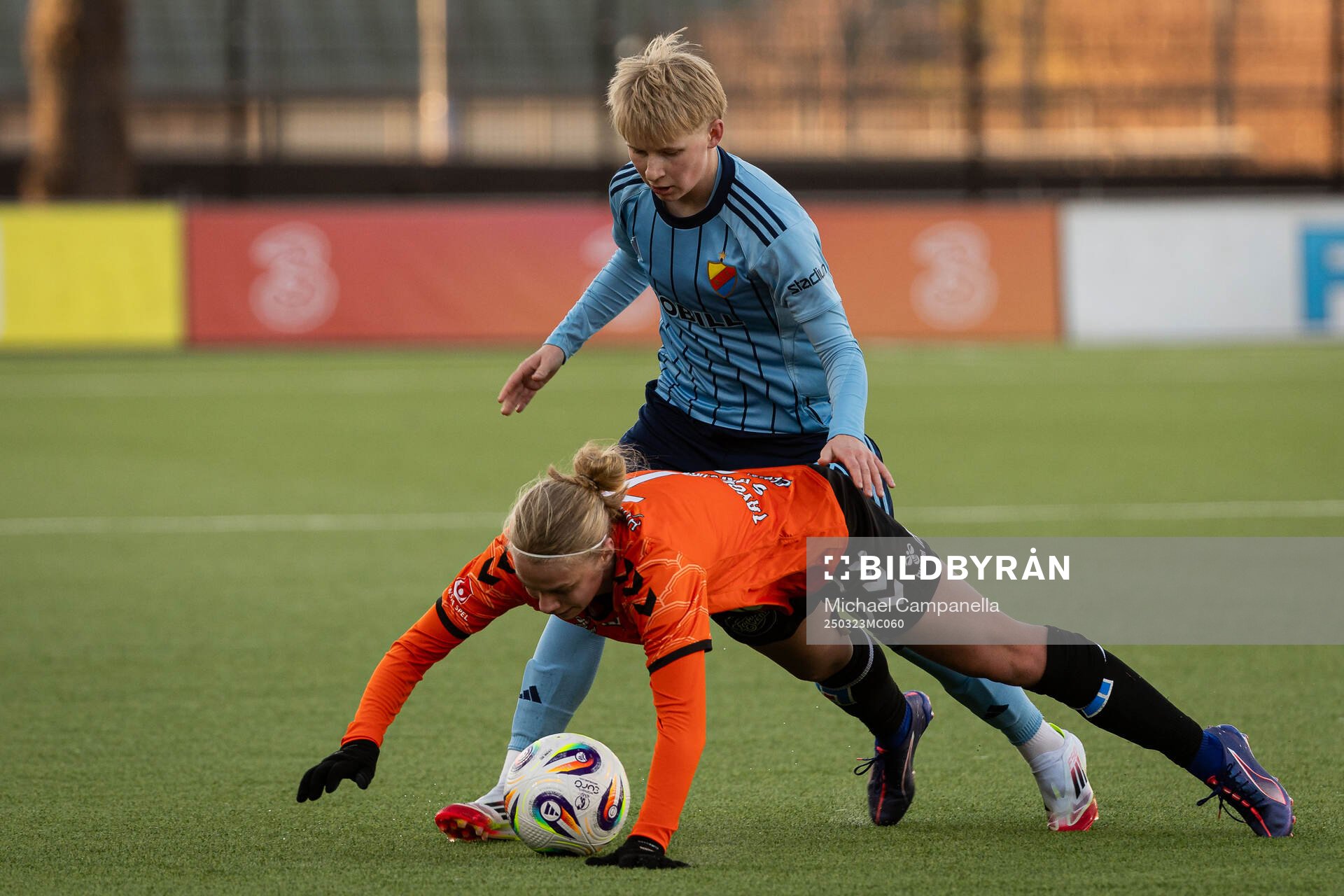 Kristianstads Katla Tryggvadottir och Djurgårdens Olivia
