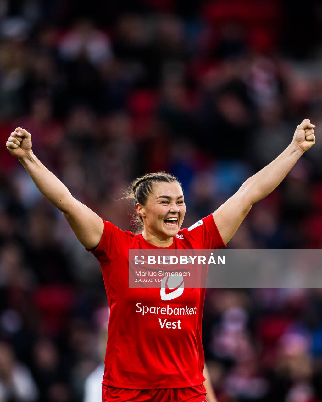 Anna Nerland Aahjem of Brann celebrates