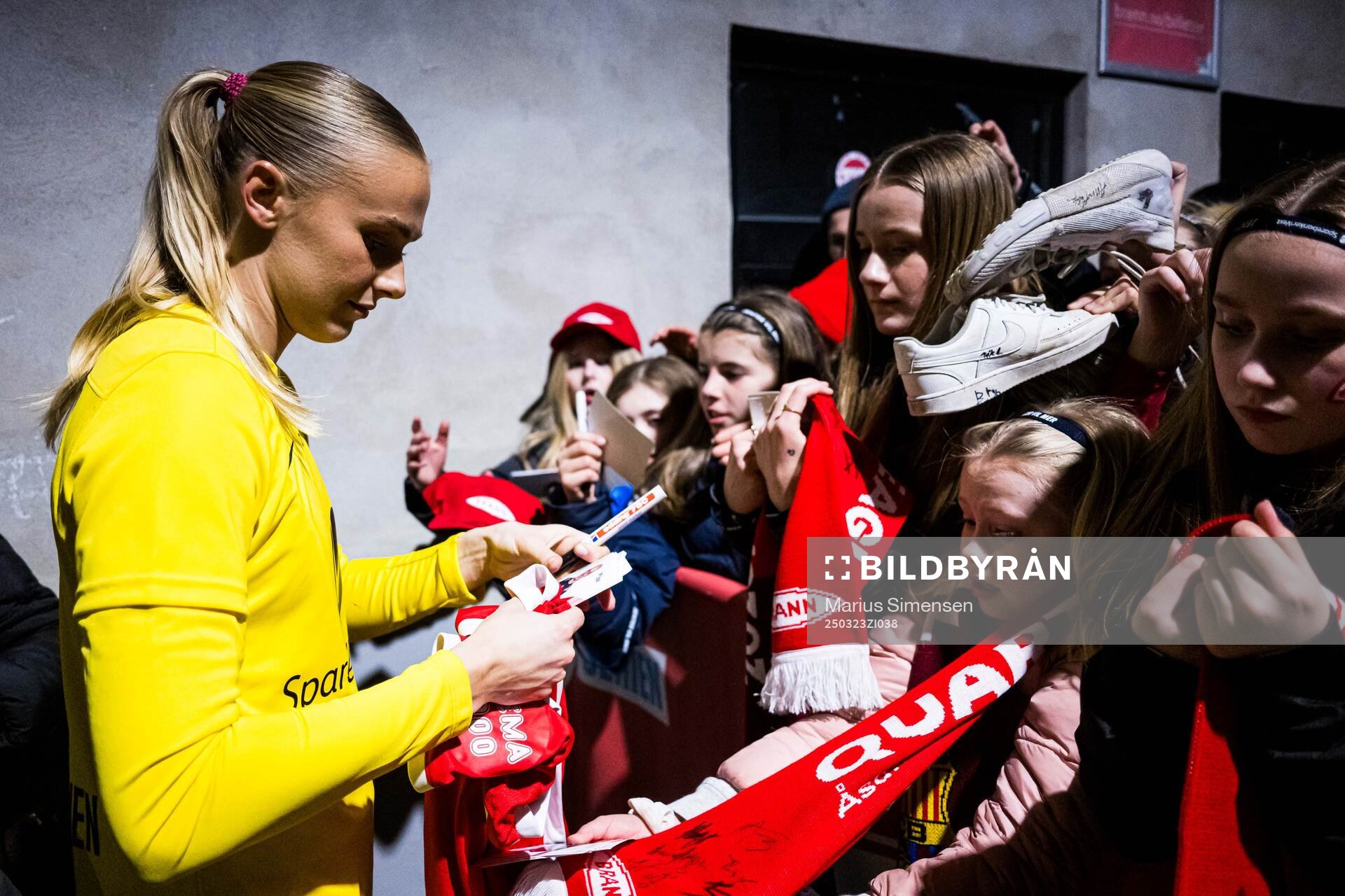 Selma Panengstuen of Brann in the fanzone
