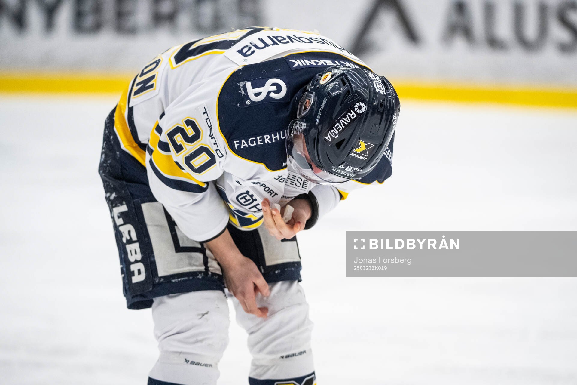 HV71s Andre Petersson har ont
