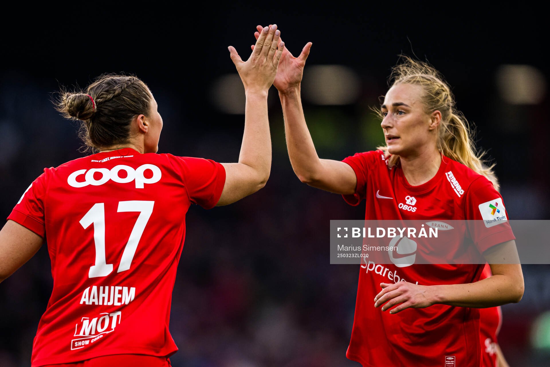 Anna Nerland Aahjem of Brann celebrates