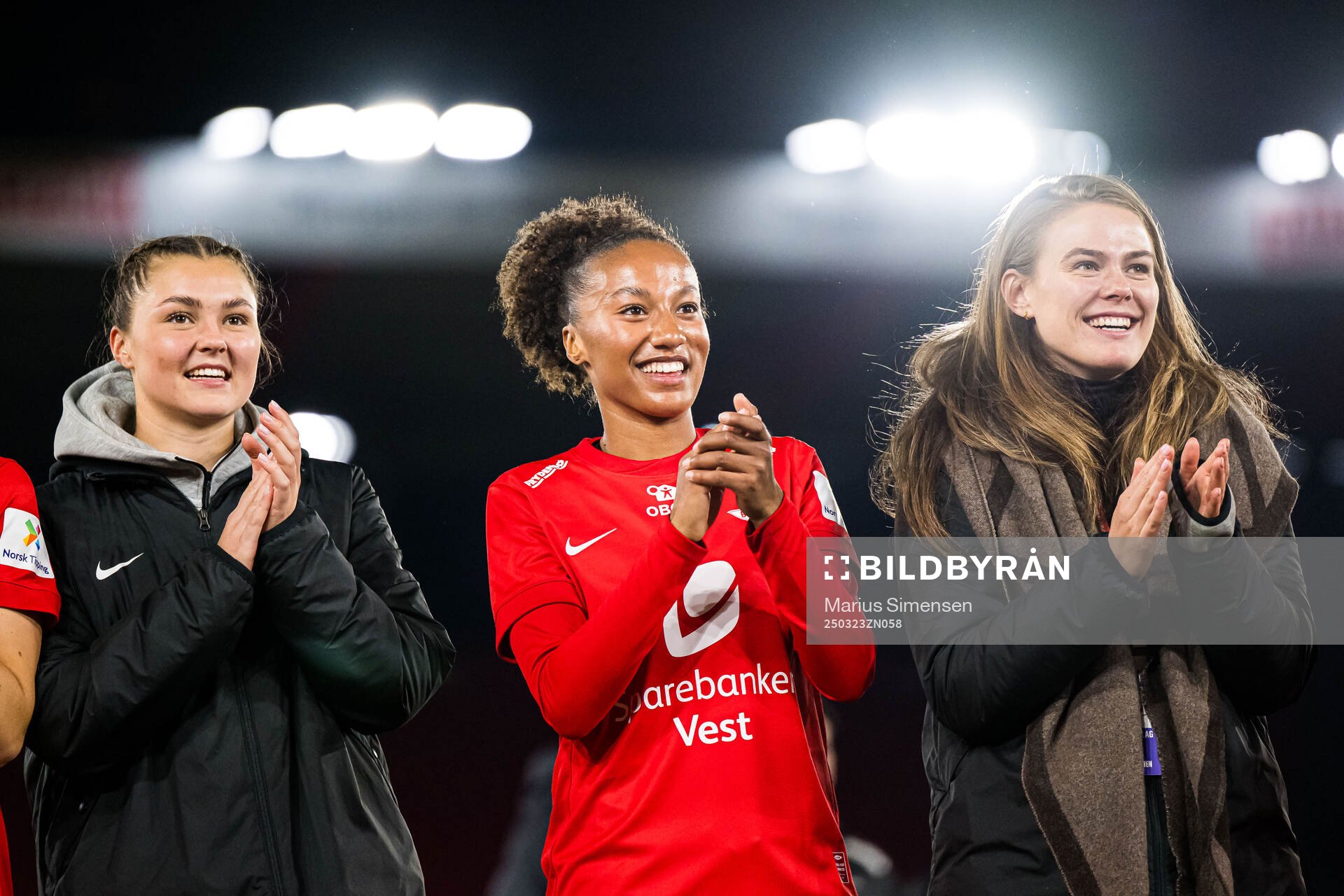 Anna Nerland Aahjem, Cassandra Ella Archontoulis Bogere and Marthine Østenstad of Brann celebrates after the Toppserien football match between Brann and Rosenborg on March 23, 2025 in Bergen.
