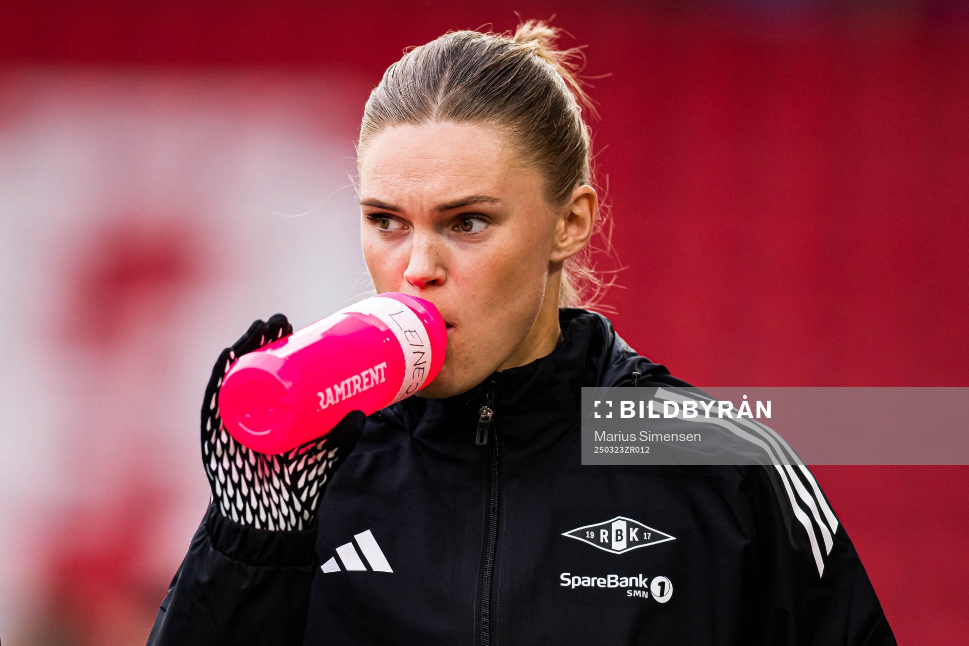 Kristine Bjørdal Leine of Rosenborg warms up