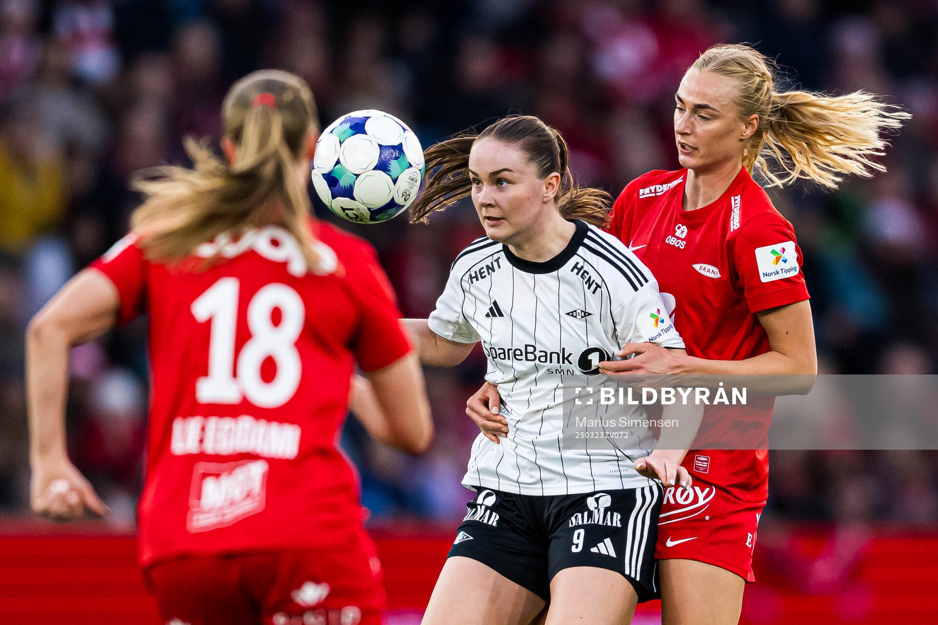 Eivor Ulvund of Rosenborg and Mia Authen of Brann