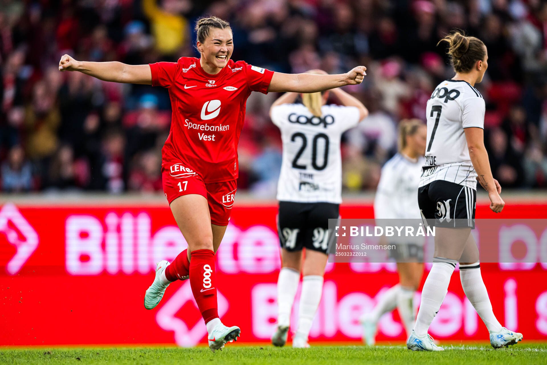 Anna Nerland Aahjem of Brann celebrates